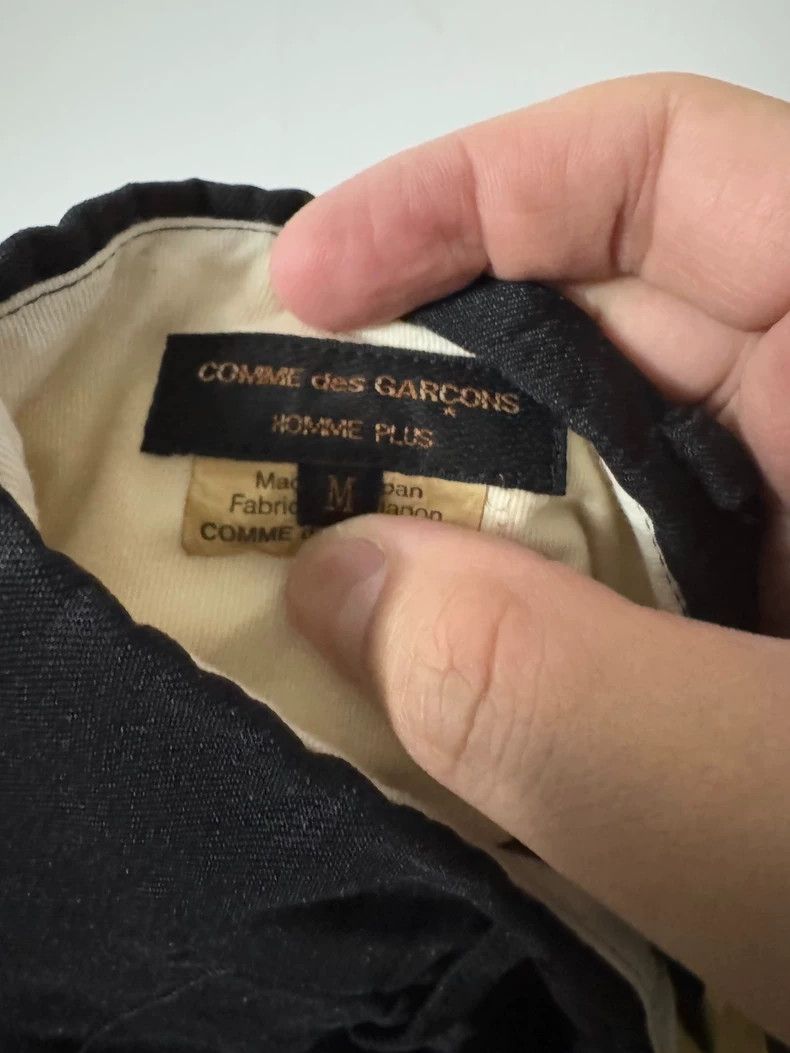 Comme Des Garcons size M short pants