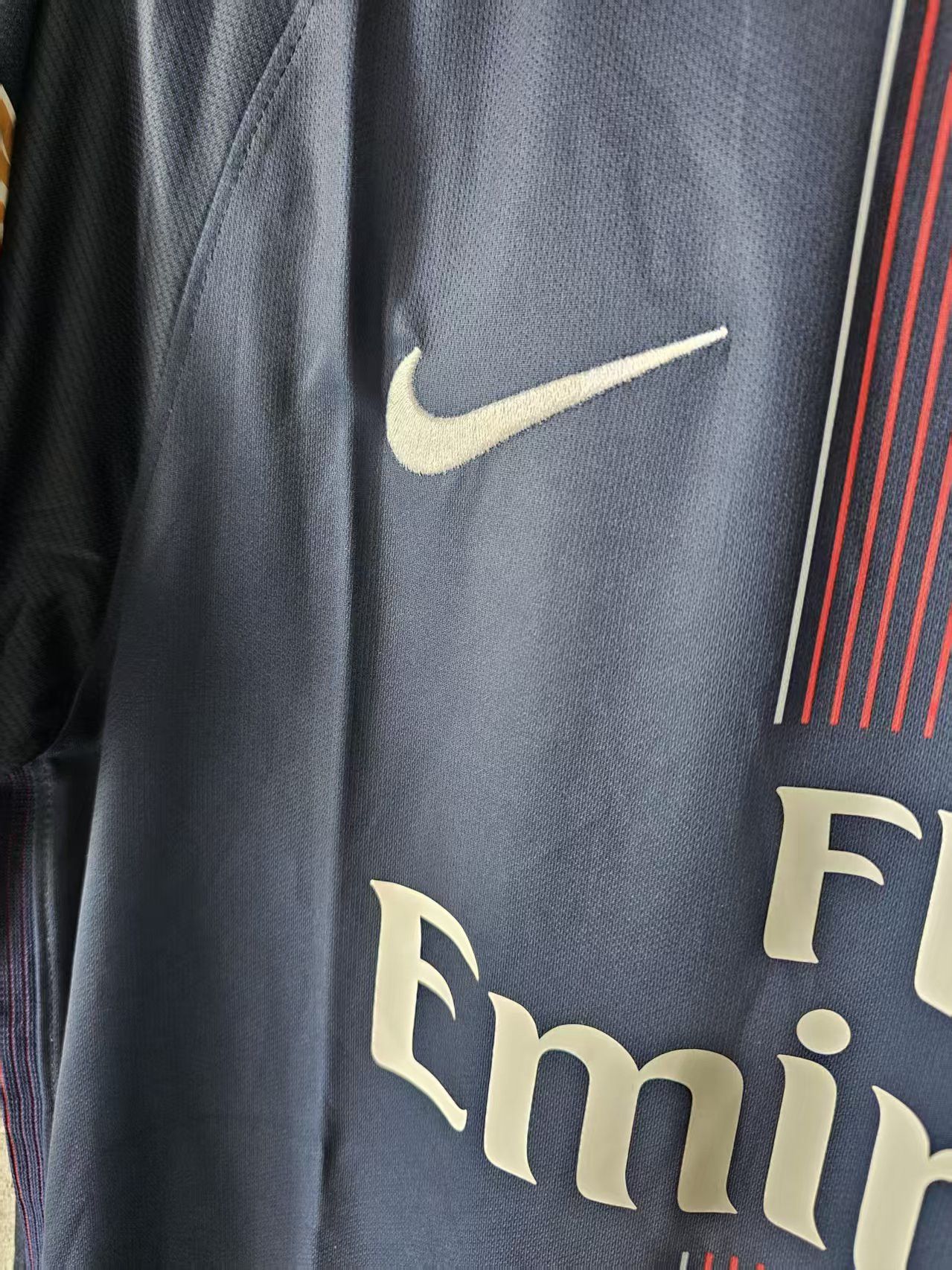 Other 2016 17 PSG Soccer Jersey 11 Ángel Di María Jersey Size US M / EU 48-50 / 2 - 5 Thumbnail