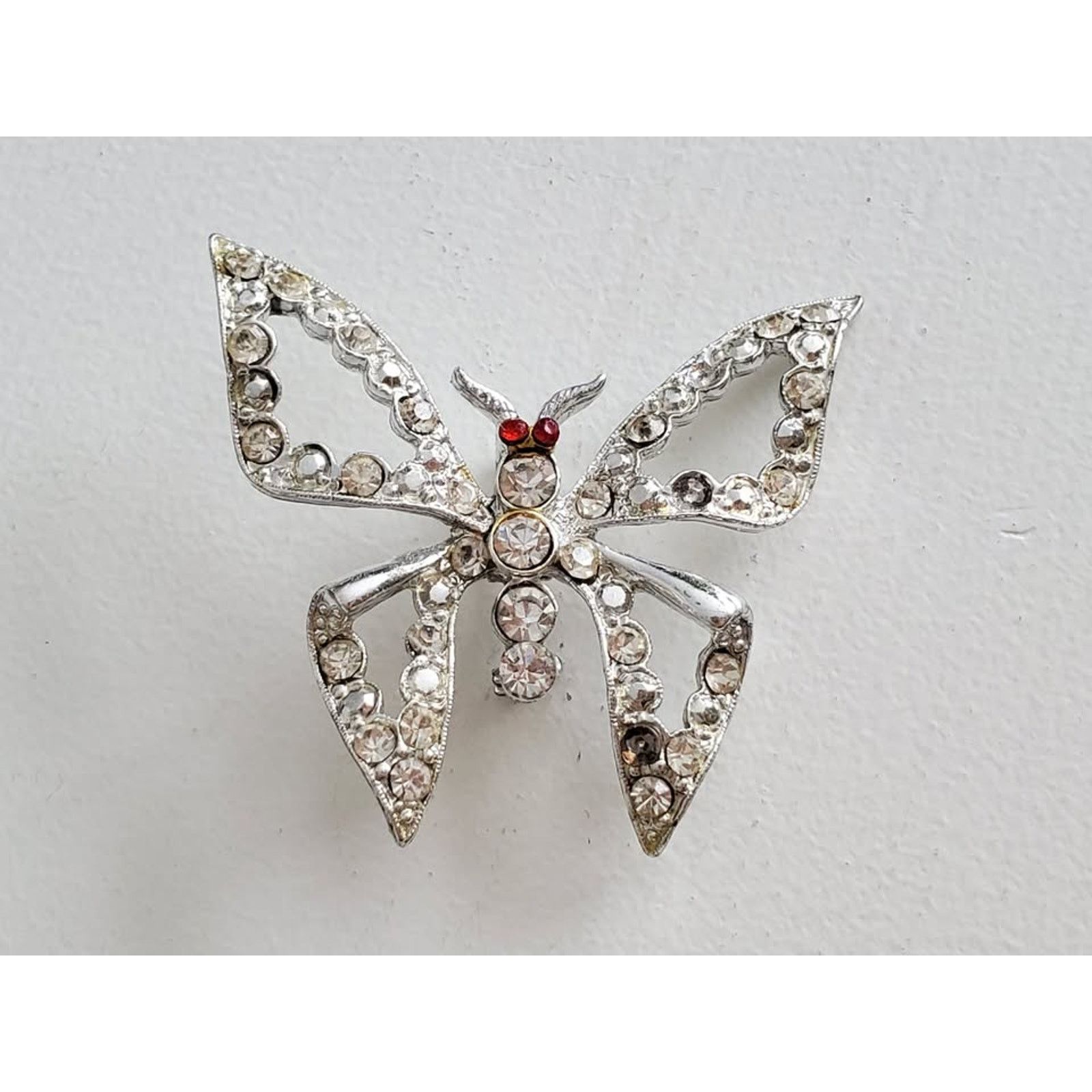 Other Vintage Red and Clear Rhinestone Butterfly Brooch Size ONE SIZE - 1 Thumbnail