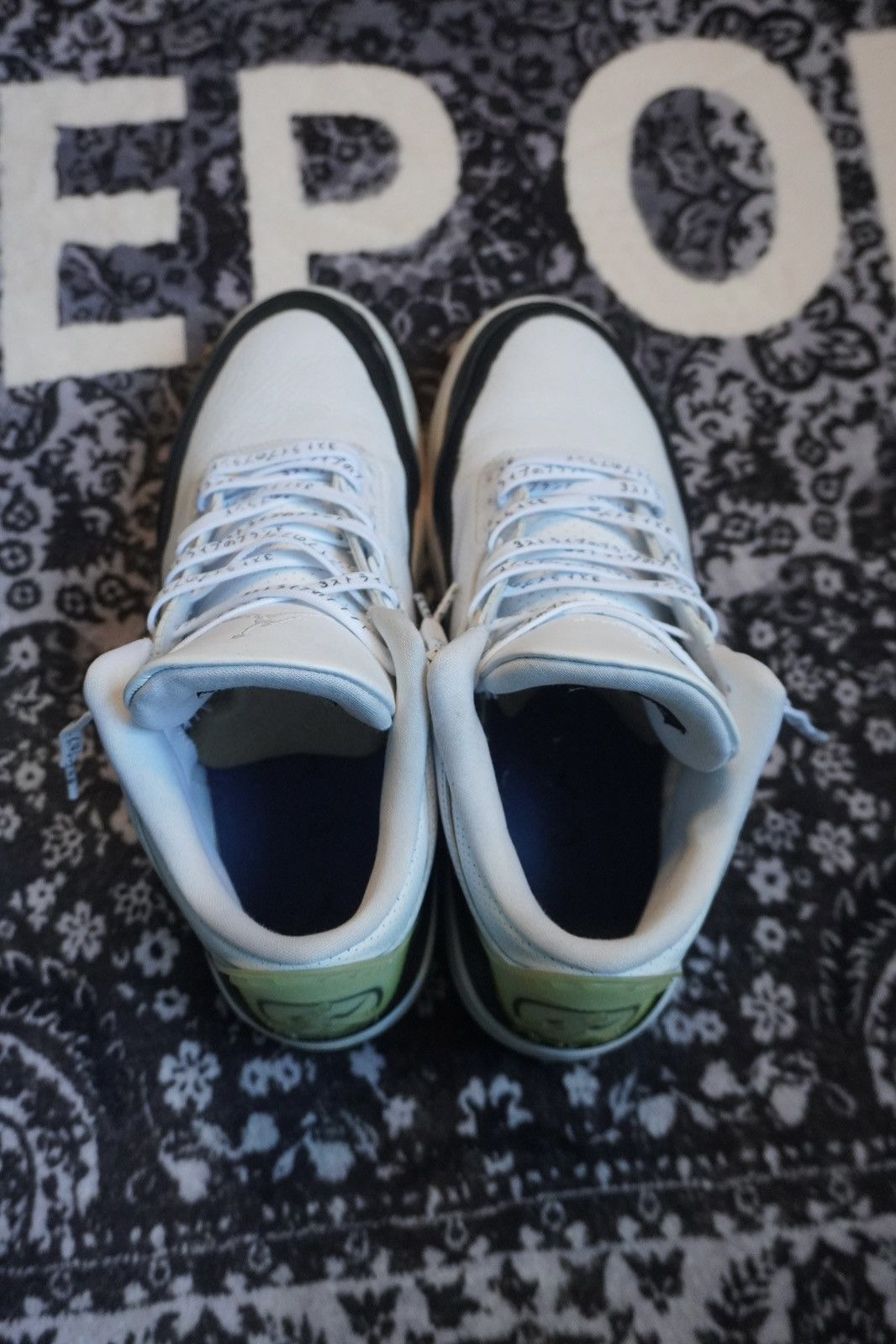 Fragment Design × Jordan Brand Air Jordan 3 x Fragment Design- White Sz. 12.5 Size US 12.5 / EU 45-46 - 3 Thumbnail