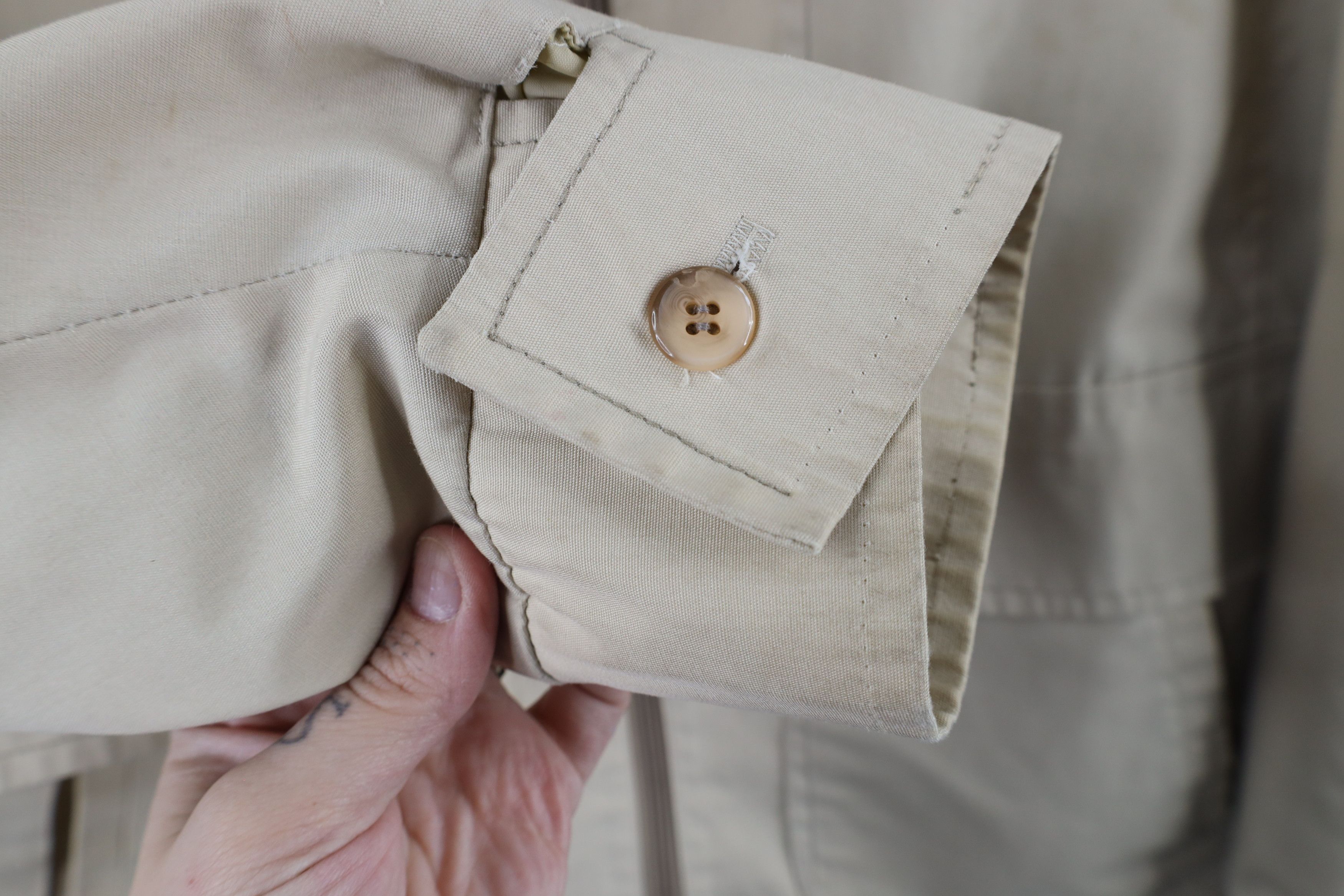 Vintage Vintage 70s Streetwear Buckle Back Full Zip Jacket Beige USA Size US L / EU 52-54 / 3 - 11 Thumbnail