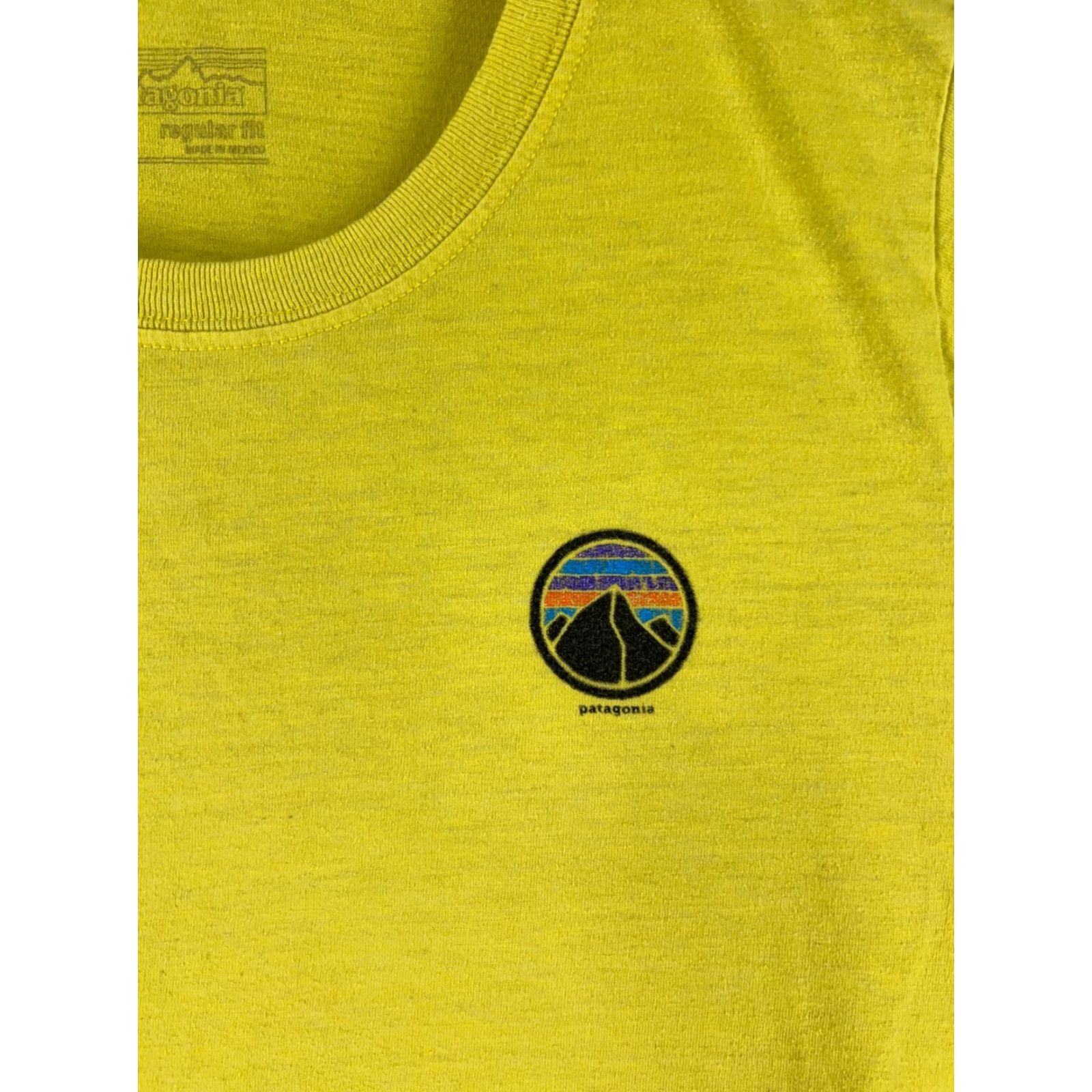 Patagonia Patagonia Shirt Men M Yellow Short Sleeve Crew Neck Cotton Patagonia Shirt Mens M Yellow Short Sleeve Crew Neck Cotton Jersey Logo Size US M / EU 48-50 / 2 - 6 Thumbnail