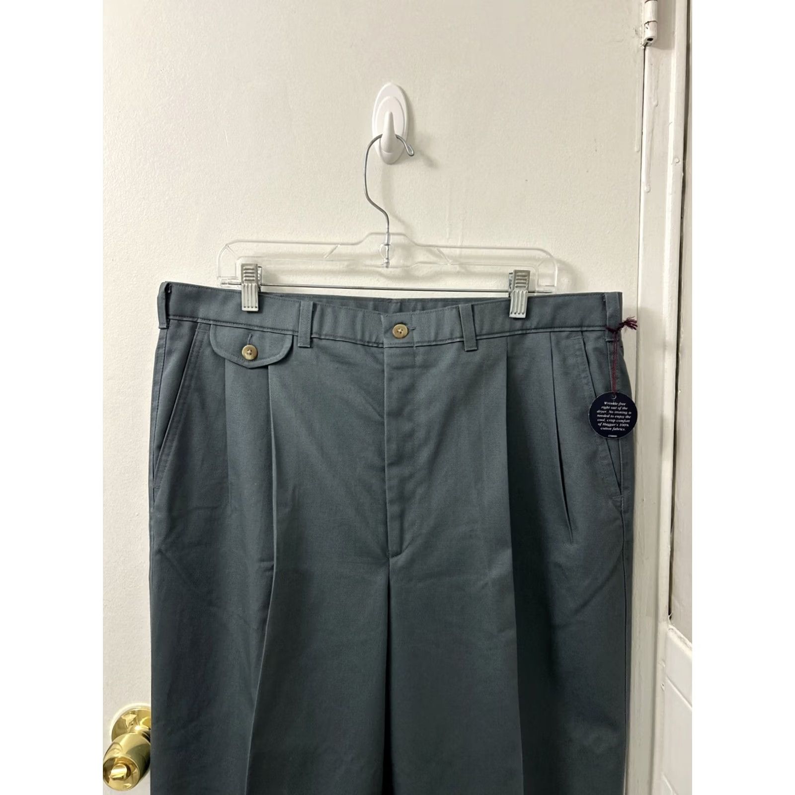 Haggar Haggar Pants Mens 38x30 Navy Blue Wrinkle Free Chino Khaki Pleated 5 Pockets Size US 38 / EU 54 - 2 Thumbnail