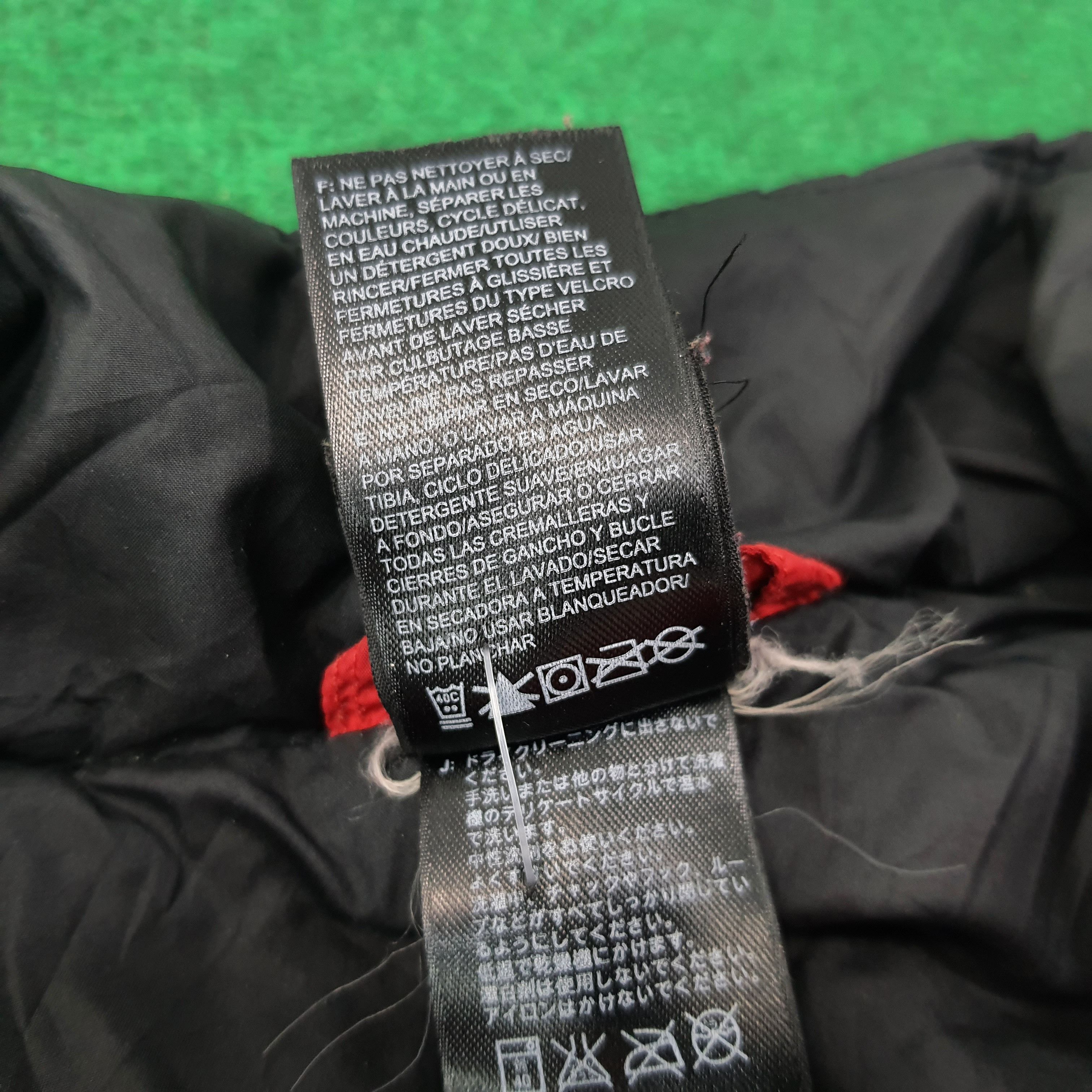 The North Face Vintage The North Face 550 Puffer Jacket C263N7 Size US M / EU 48-50 / 2 - 9 Thumbnail