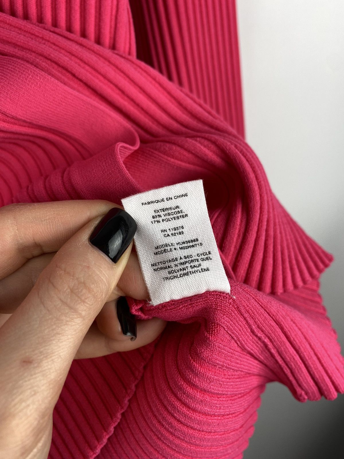 Helmut Lang Helmut Lang ladies pleated cardigan sweater size L Size L / US 10 / IT 46 - 12 Thumbnail