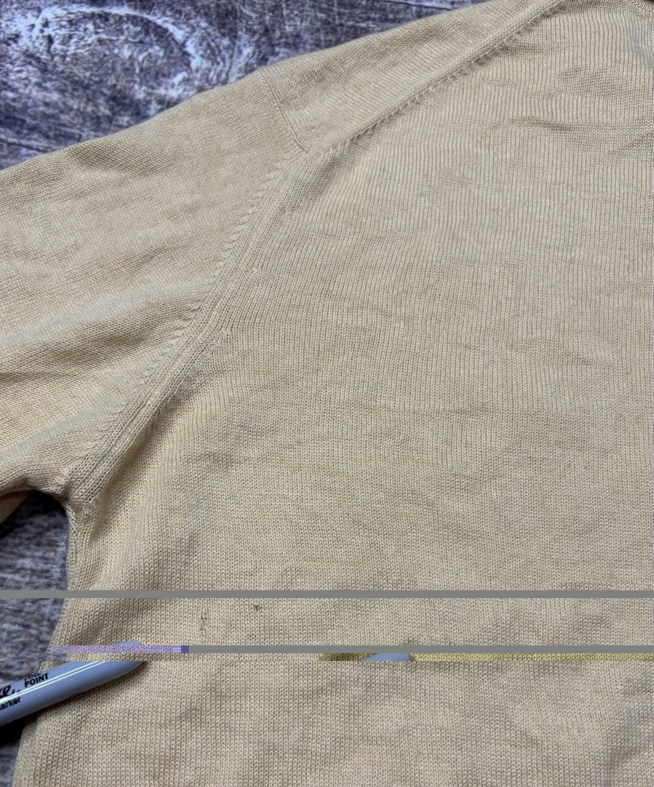 Burberry Burberry Sweater Womens 44 US Large Merino Wool Spain FLAW Size L / US 10 / IT 46 - 10 Thumbnail