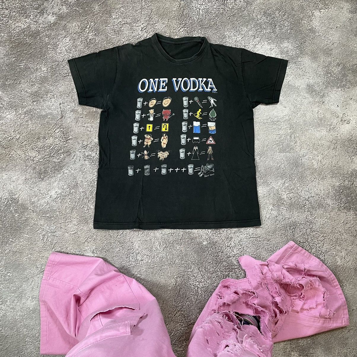 Vintage Vintage Y2K Graphic Tee Vodka Abstract Art Skate Grunge L Size US L / EU 52-54 / 3 - 1 Thumbnail