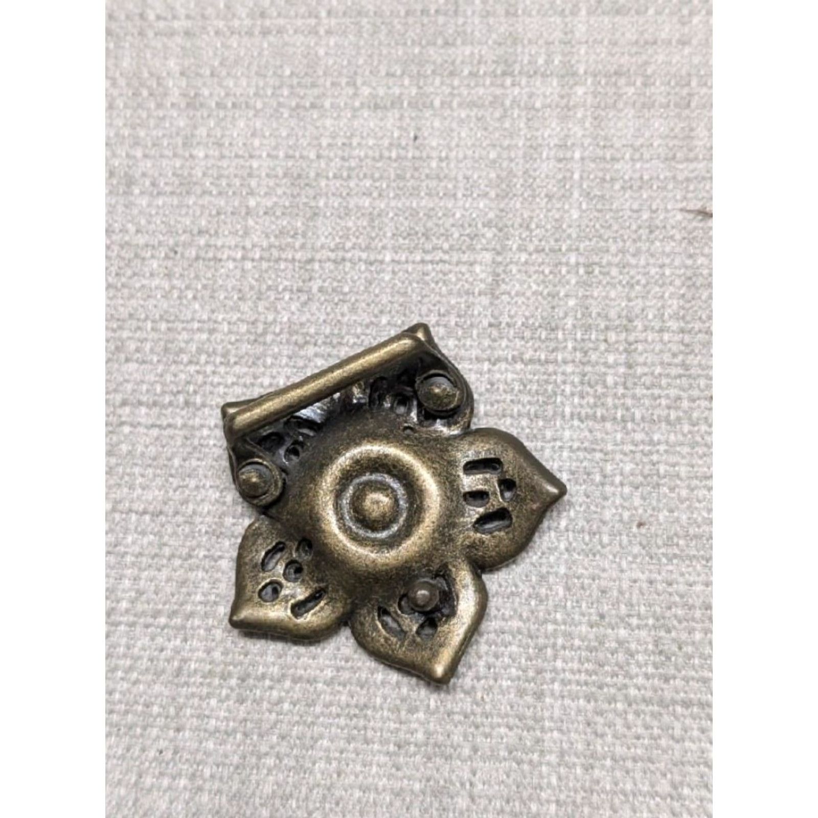 Vintage VINTAGE brass belt buckle BRASS rhinestone WESTERN star belt buckle Men 2x2" 2" fits 2 in Brass Rhinestone western star vintage belt buckle Mens Size ONE SIZE - 3 Thumbnail