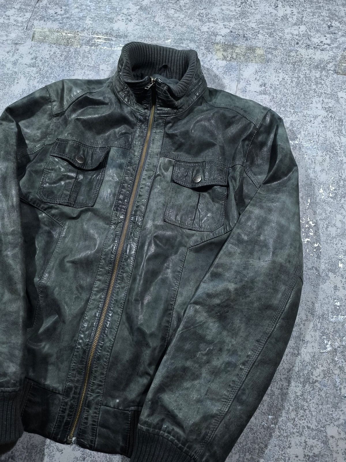 Leather avantgarde dark green hedi slimane type bomber jacket Size US L / EU 52-54 / 3 - 14 Thumbnail
