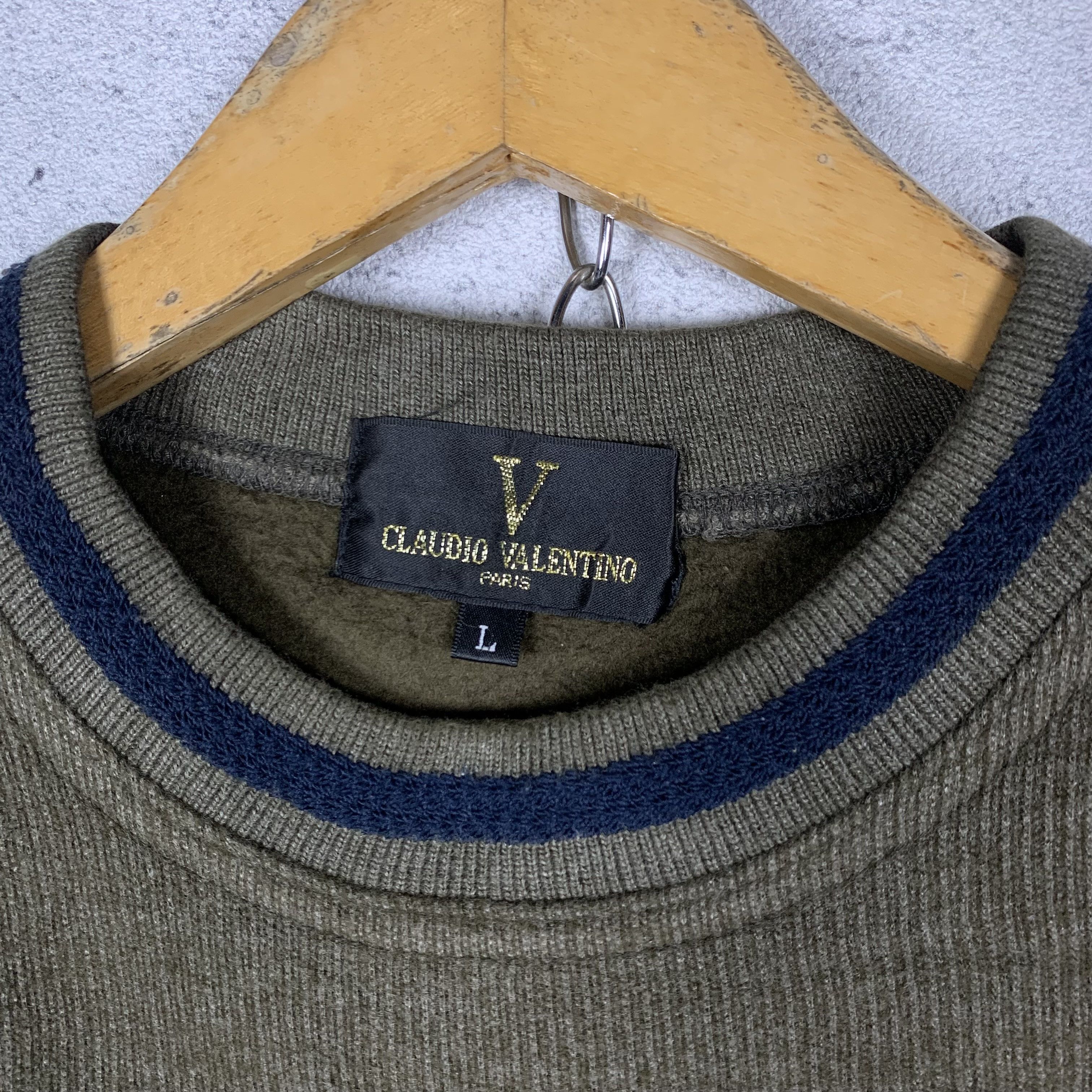 Valentino Vintage Claudio Valentino Sweatshirt Crewneck Size US S / EU 44-46 / 1 - 4 Thumbnail