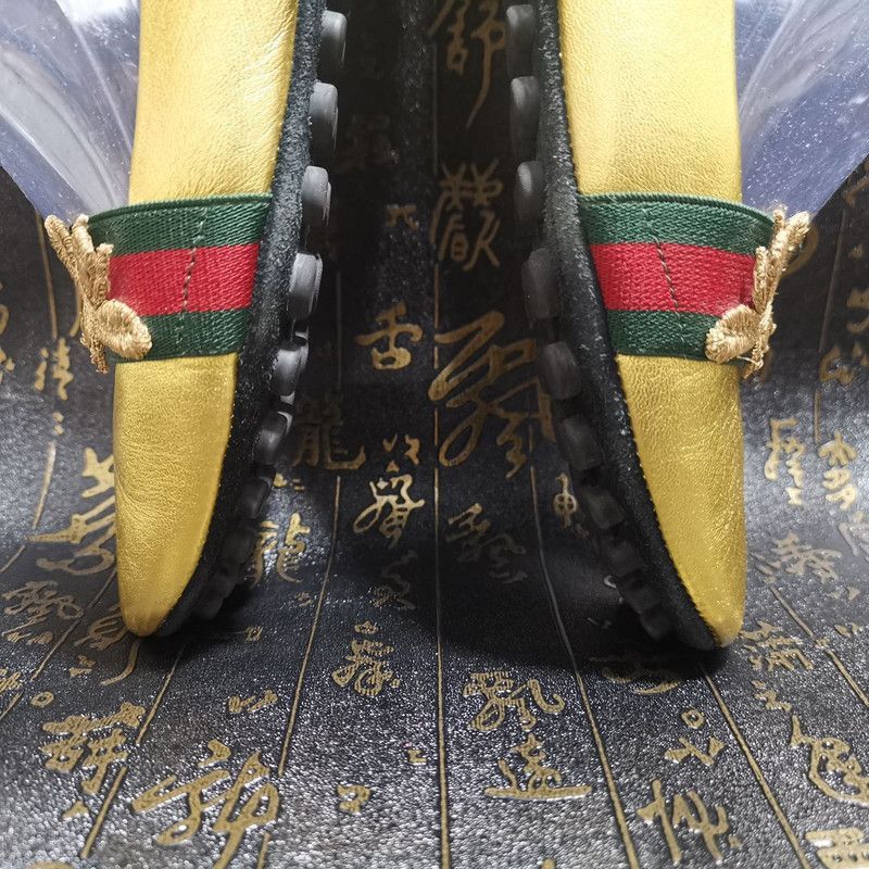 Gucci Gucci Gold Flats with Signature Green-Red Stripe - Size US 7.5 / EU 40-41 - 4 Thumbnail