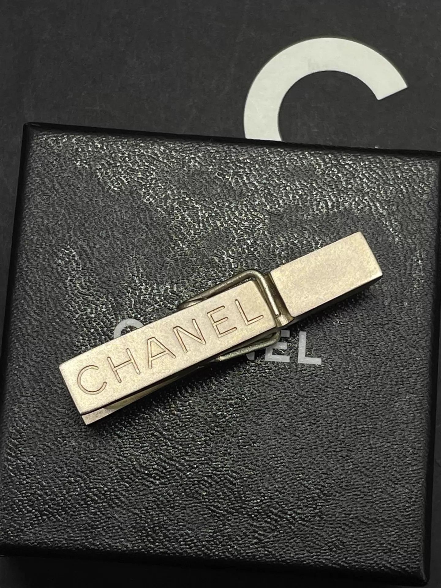 Chanel Chanel Vintage Clothespin-Style Small Clips Size ONE SIZE - 1 Thumbnail