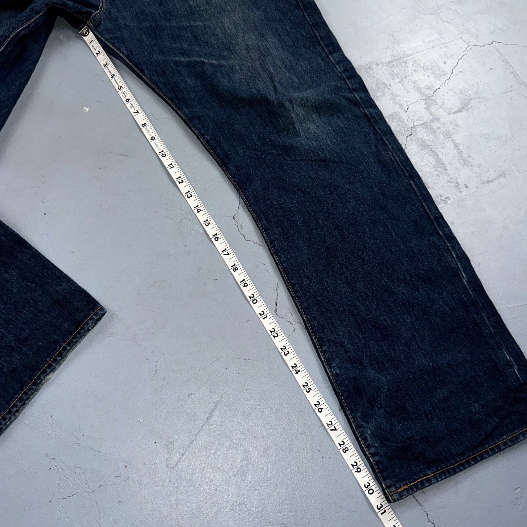 Levi's VINTAGE Levi's 501 Jeans Blue 40x32 Straight Leg Men Regular Denim 90s VTG Act 40x31 Size US 40 / EU 56 - 5 Thumbnail