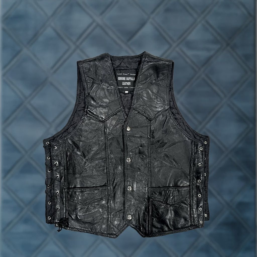 Palace VINTAGE Navarre Leather Vest Men Black Buffalo Leather Italian-Missing a Lace 3XL Vest Leather Black 3XL Navarre Mens Size US XXL / EU 58 / 5 - 1 Thumbnail