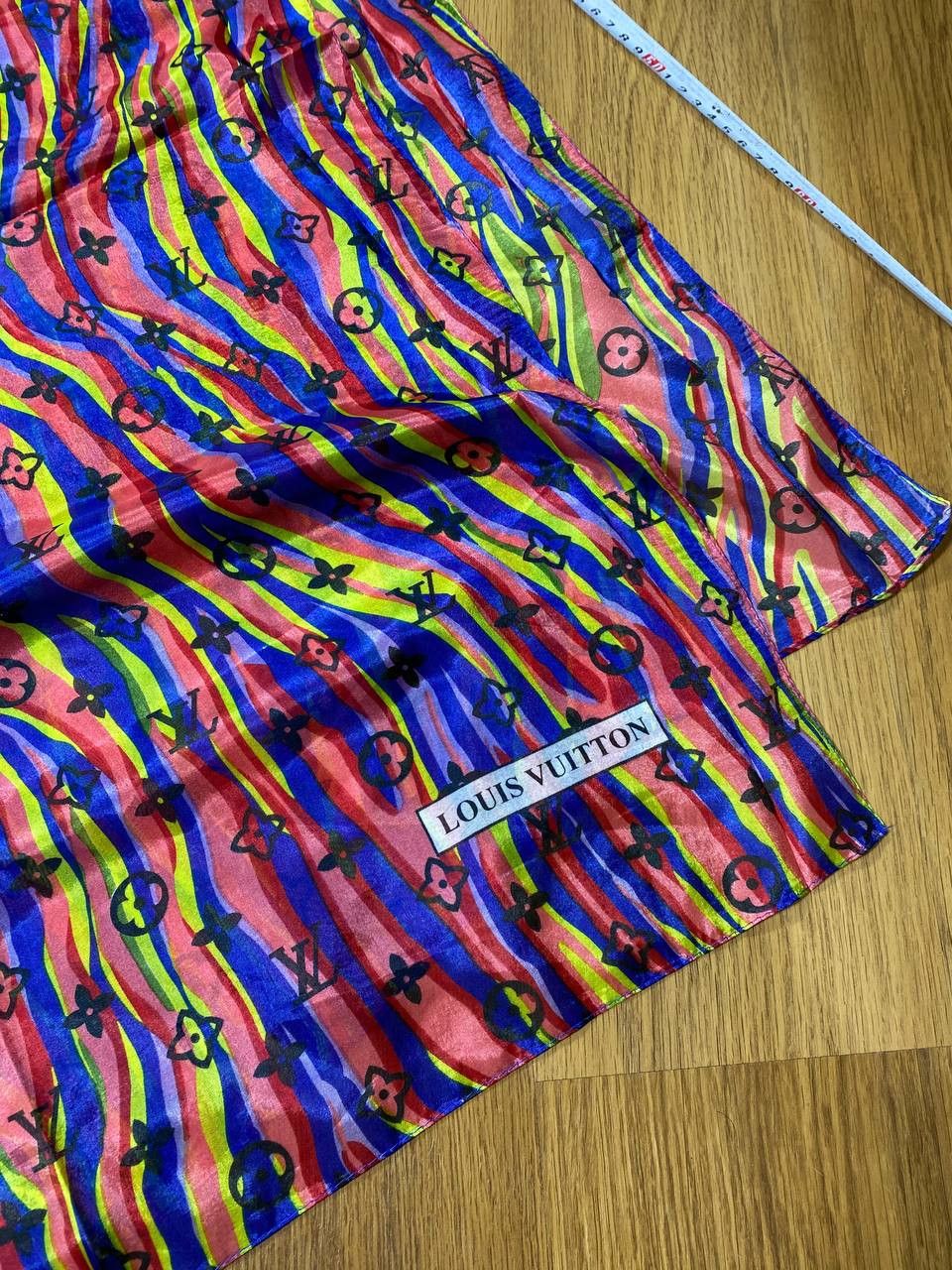 Louis Vuitton Louis Vuitton Multicolor Monogram Scarf Size ONE SIZE - 6 Thumbnail