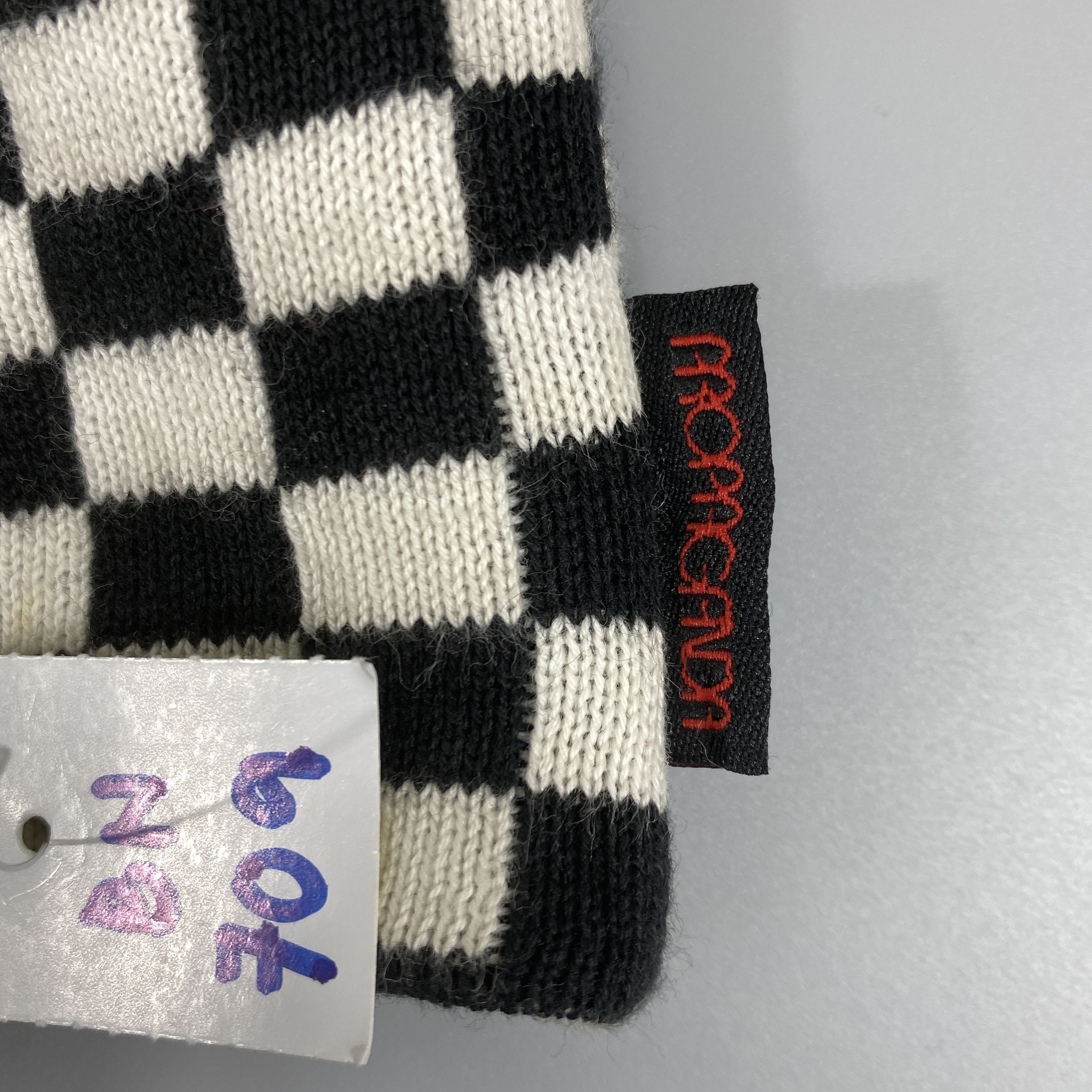 Japanese Brand Propganda Checkerboard Beanie -BN709 Size ONE SIZE - 6 Thumbnail