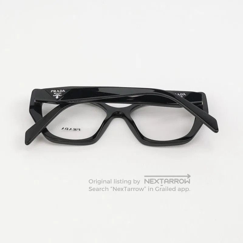 Prada Prada Logo Frame Sunglasses. Size ONE SIZE - 4 Thumbnail