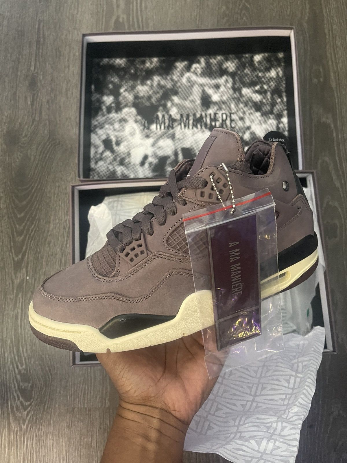 A Ma Maniere × Jordan Brand A Ma Maniere Jordan 4 “Violet Ore” Size 7 Size US 7 / EU 40 - 1 Thumbnail