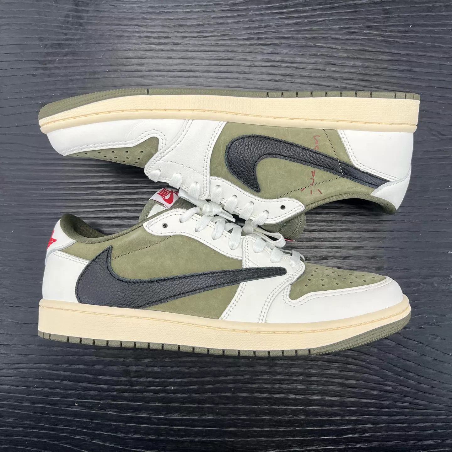 Nike Air Jordan 1 Low TS Olive Cactus Jack 44 Worn Size US 11 / EU 44 - 3 Thumbnail