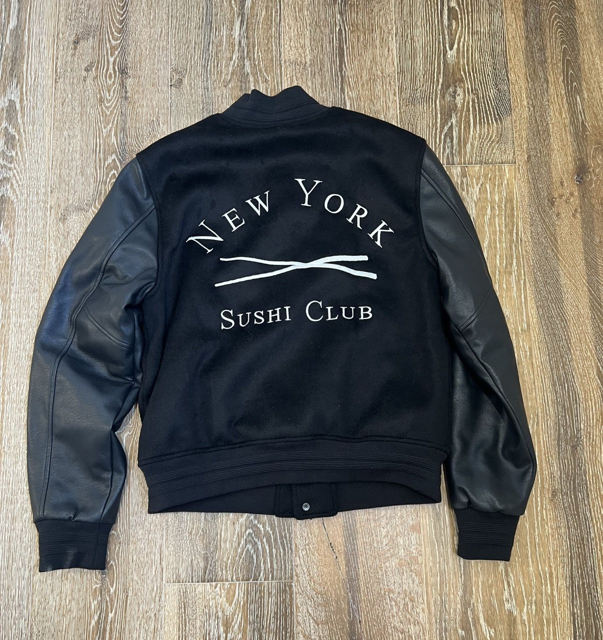 Stampd Stampd x Nobu Matsuhisa New York Sushi Club Jacket Size US S / EU 44-46 / 1 - 1 Thumbnail