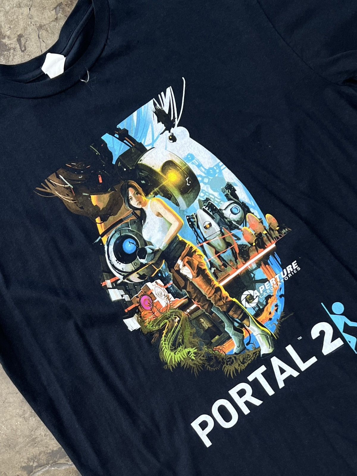 Vintage Half Life 2 Portal 2 Video Game Valve Tee XXL Size US XXL / EU 58 / 5 - 1 Thumbnail