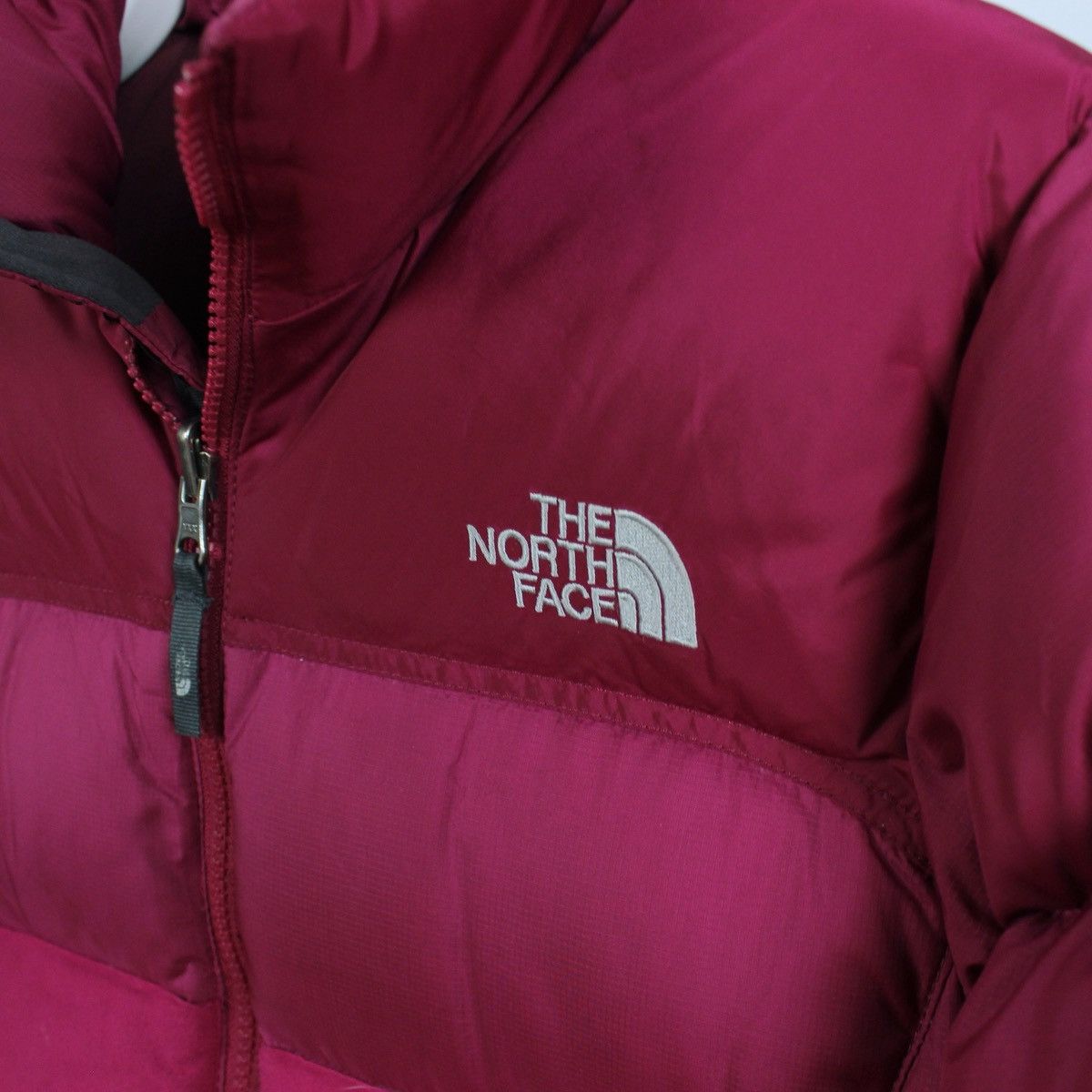 The North Face Vintage The North Face Nuptse 700 Down Jacket Size S / US 4 / IT 40 - 4 Thumbnail
