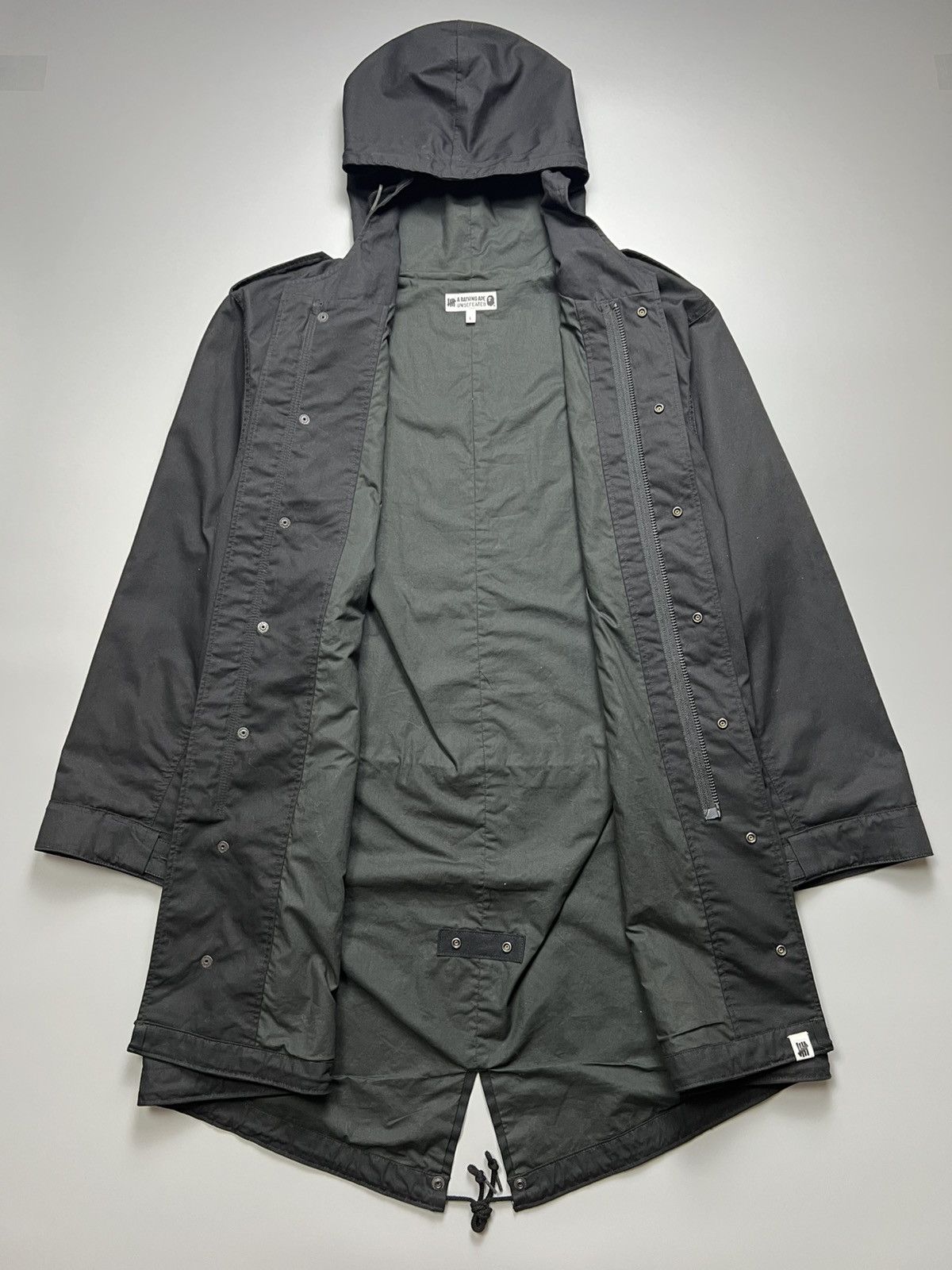 Bape × Undefeated Bape x Undefeated - Bapes not dead Coat/Jacket Size US L / EU 52-54 / 3 - 3 Thumbnail