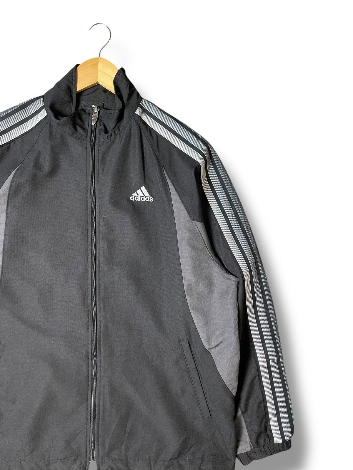 Adidas × Japanese Brand × Vintage Vintage ADIDAS Clima Zipper Light Jacket (116) Size US M / EU 48-50 / 2 - 2 Thumbnail