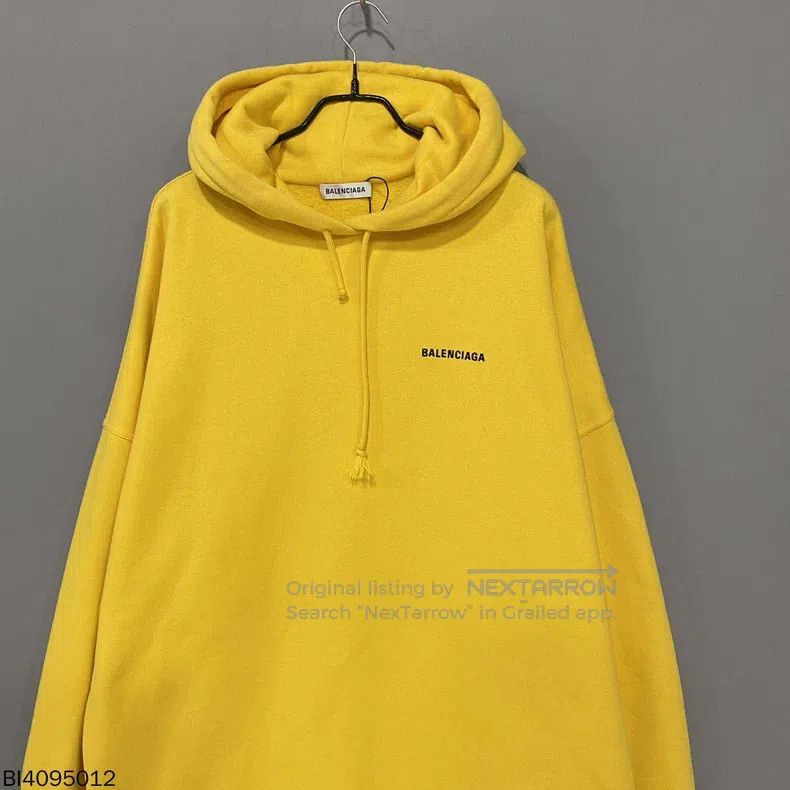 Balenciaga Balenciaga Yellow Embroidered Hoodie Size US XS / EU 42 / 0 - 2 Thumbnail