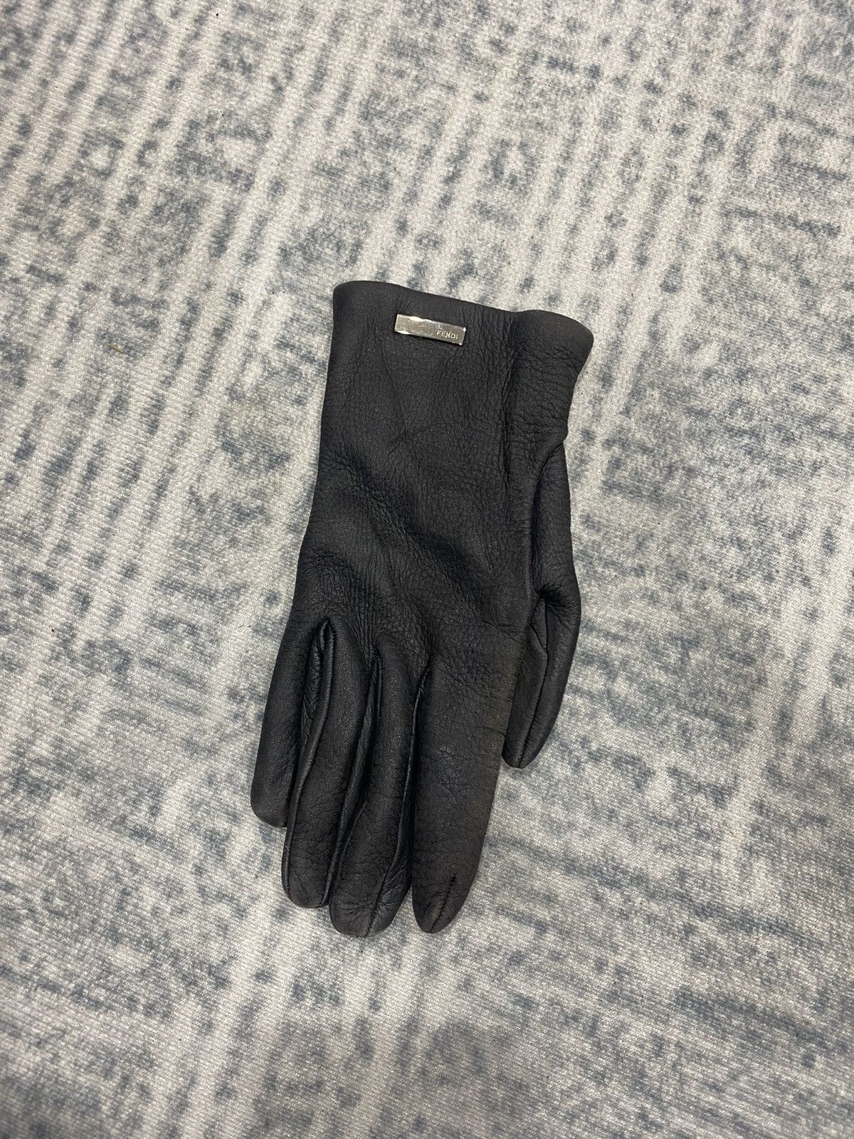 Fendi Fendi One handed Gloves Guanti Leather (right) Size ONE SIZE - 1 Thumbnail