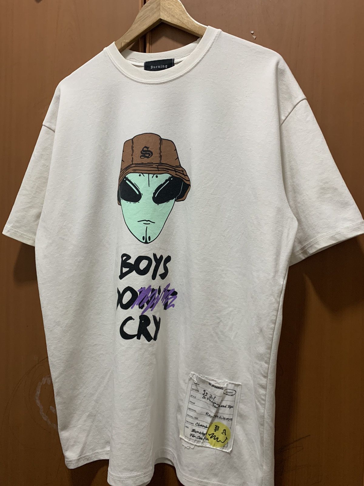 Japanese Brand Burning Alien Boys Don't Cry T-Shirt Size US XXL / EU 58 / 5 - 3 Thumbnail