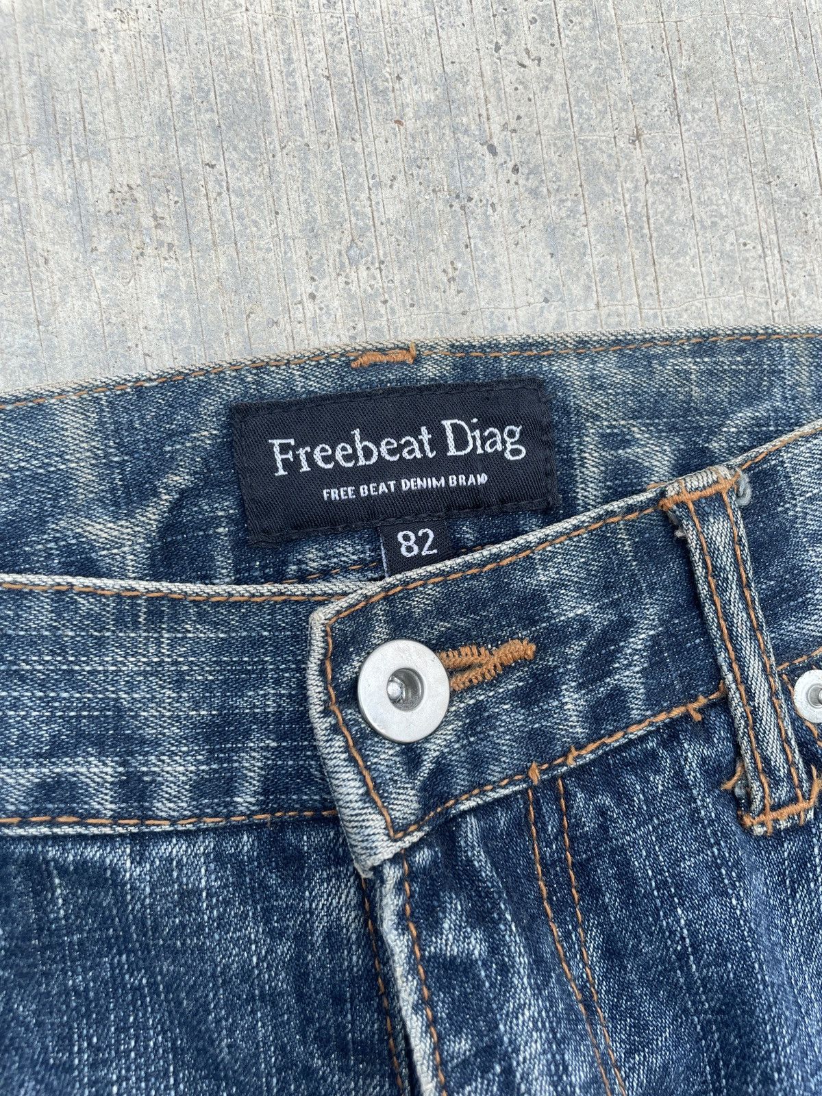Japanese Brand 2000s JAPANESE BRAND FREEBEAT DIAG PATCHWORK RIPPED FLARE Size US 32 / EU 48 - 3 Thumbnail