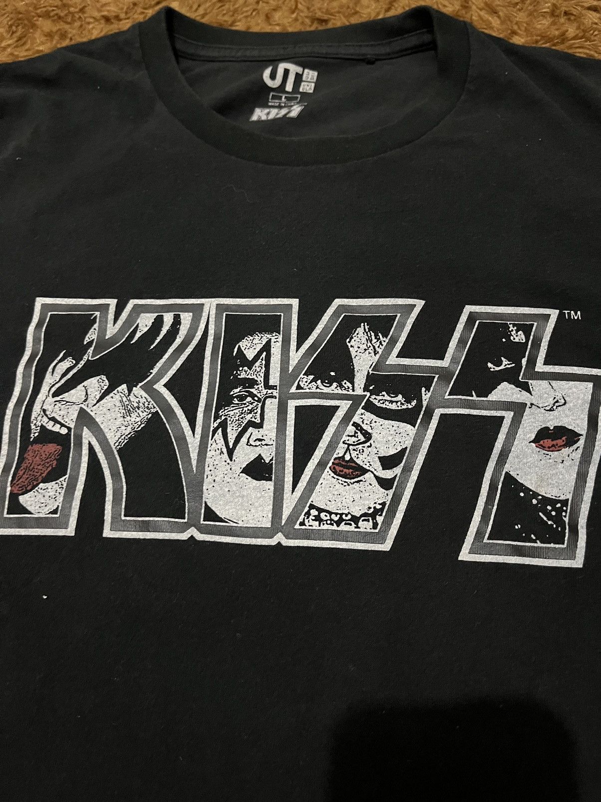 Band Tees Uniqlo x Kiss Rock Band T-Shirt Size US L / EU 52-54 / 3 - 2 Thumbnail