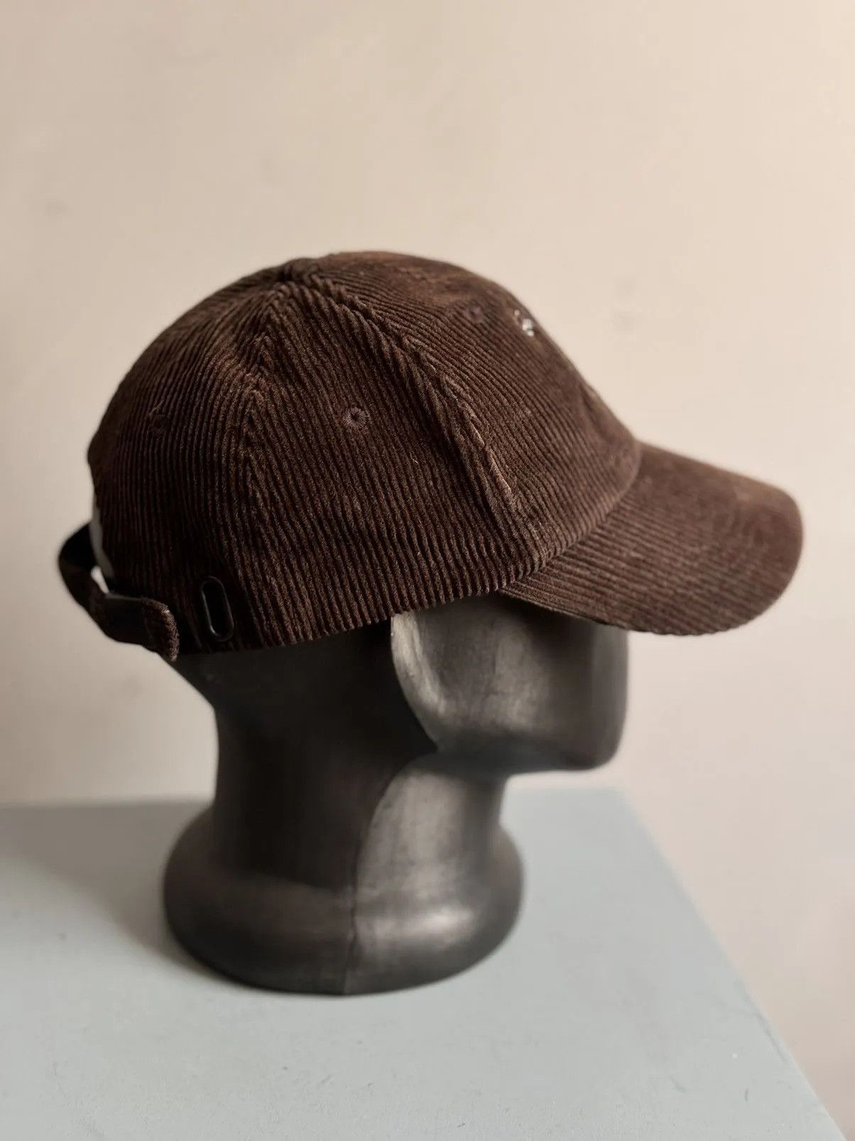 Stussy USA Stussy Velvet Hat gap vintage streetwear Stussy big logo Size ONE SIZE - 5 Thumbnail