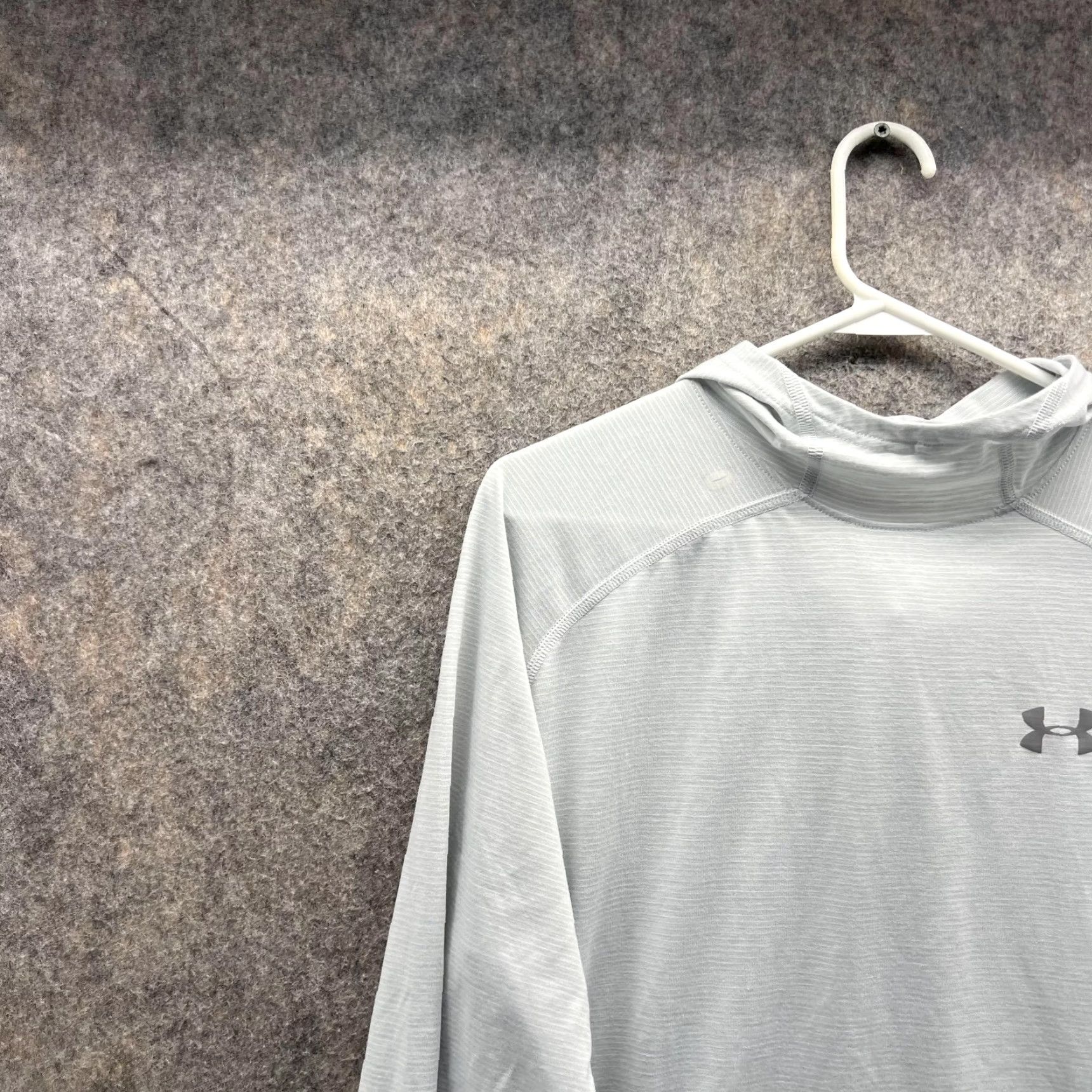 Under Armour Under Armour Sweatshirt Men M Gray Heatgear Athletic Fit Gym Fitted Run Size US M / EU 48-50 / 2 - 3 Thumbnail