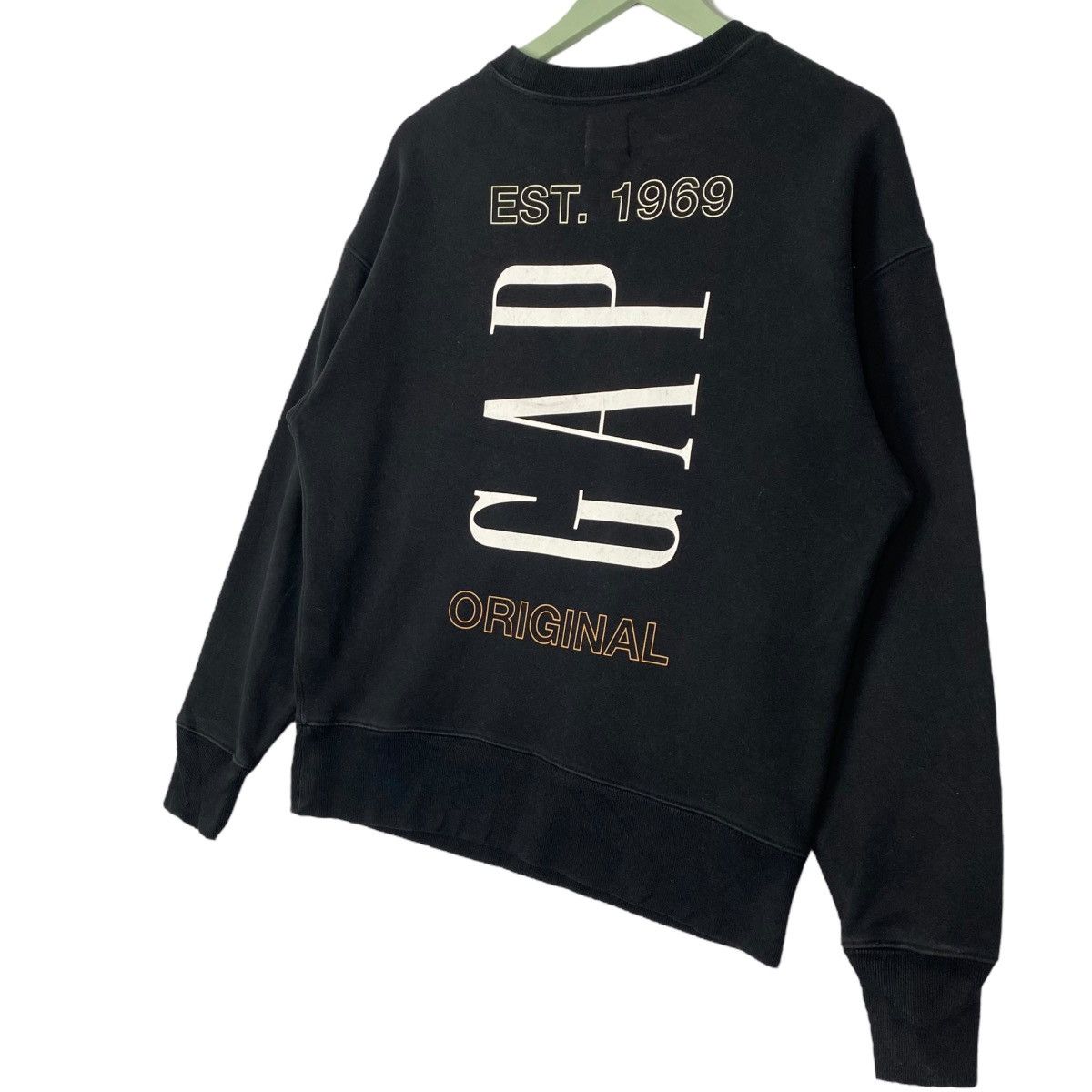 Vintage Vintage Gap Big Logo Printed Black Pullover Jumper Size M Size US M / EU 48-50 / 2 - 3 Thumbnail
