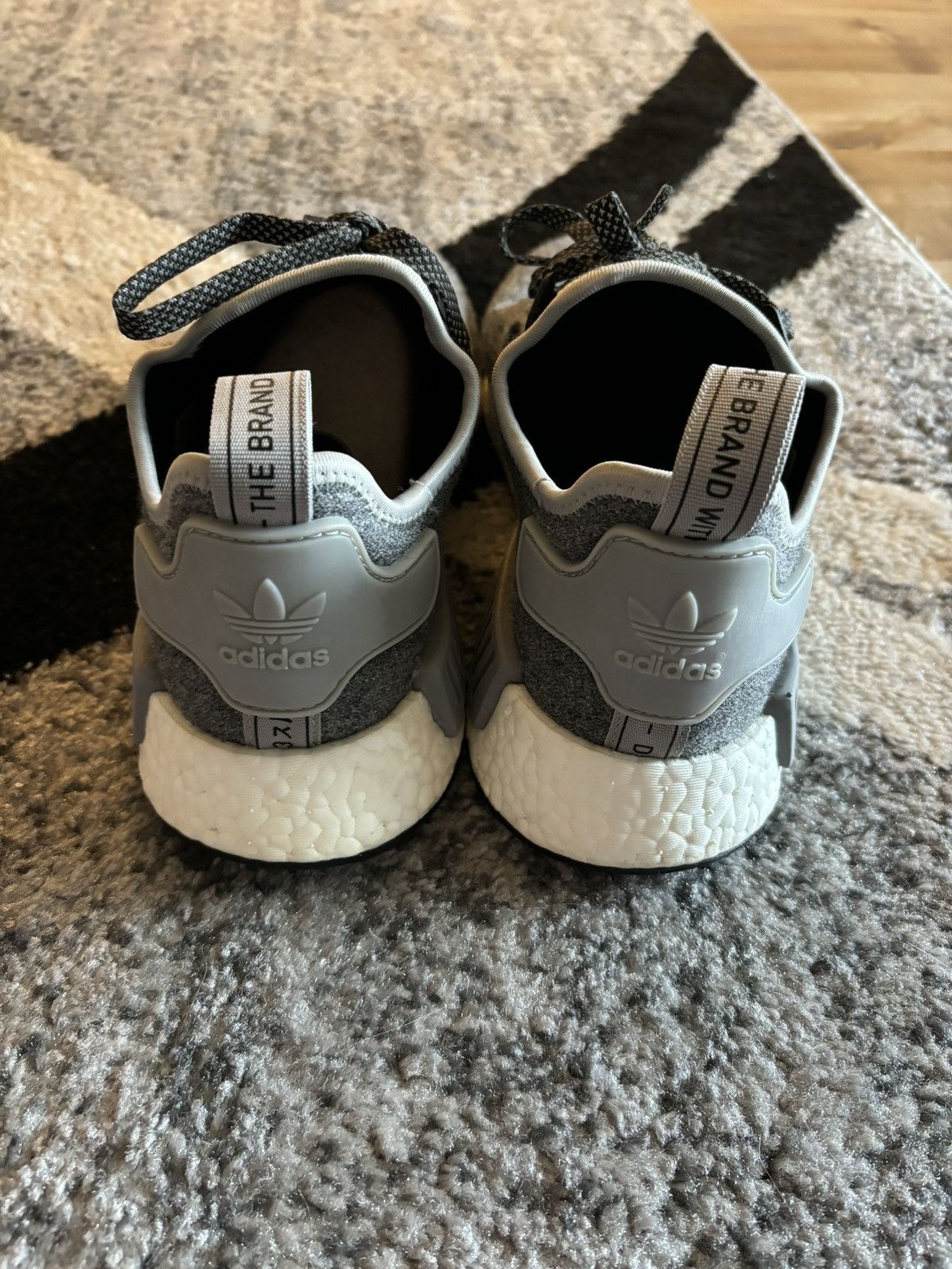 Adidas Adidas NMD R1 Grey Wool Size US 10.5 / EU 43-44 - 4 Thumbnail