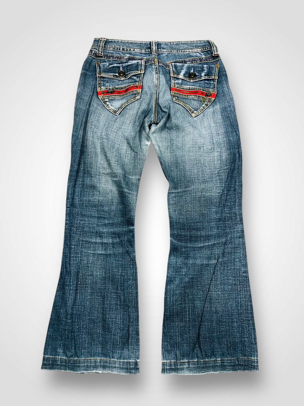 BCBGeneration B.CB.G. Bootcut Jeans (33) Size 29" - 2 Thumbnail