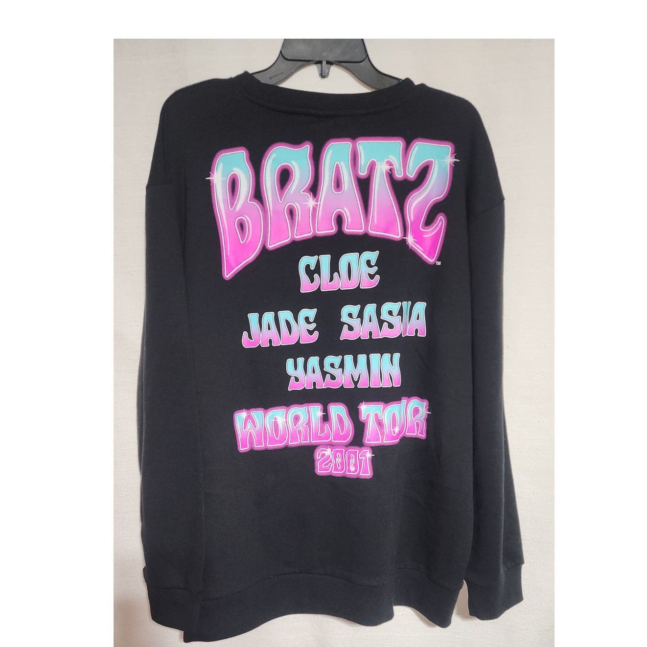 Other bratz world tour 2001 sweatshirt size large Size L / US 10 / IT 46 - 8 Thumbnail