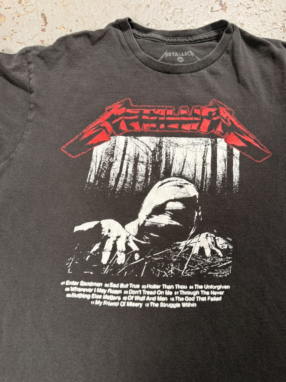 Metallica Sunfaded Metallica Enter Sandman Band Concert Tee Size US M / EU 48-50 / 2 - 2 Thumbnail