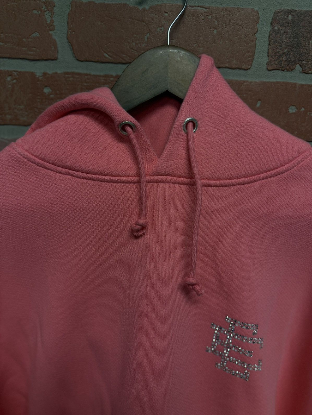 Eric Emanuel × Swarovski Eric Emanuel x Swarovski Crystals Size L Pink (NEW) Size US L / EU 52-54 / 3 - 9 Thumbnail
