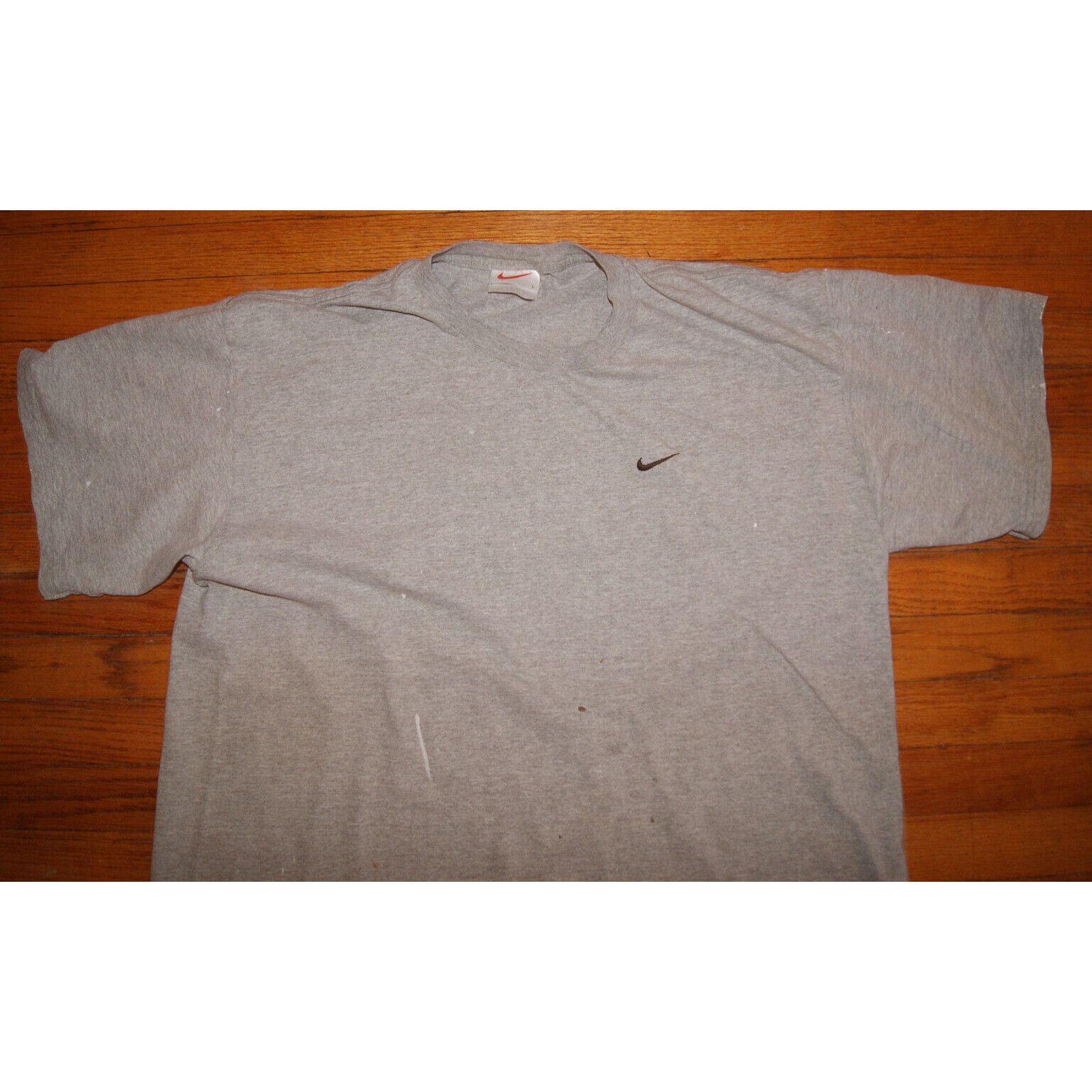 Nike VTG 90s Nike Mini Swoosh T-Shirt Gray Mens Large White Tag Size US L / EU 52-54 / 3 - 1 Thumbnail