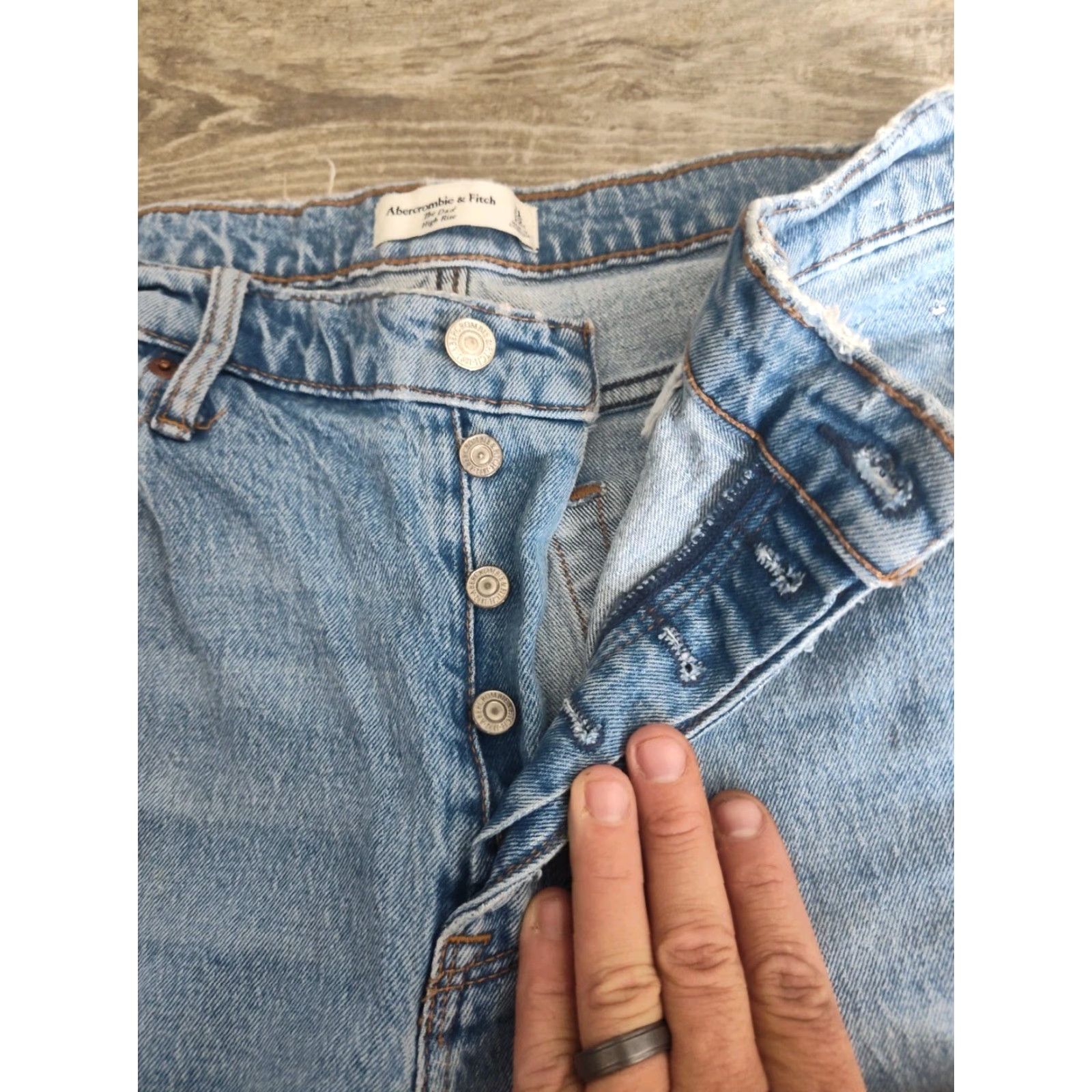 Abercrombie & Fitch VINTAGE Abercrombie & Fitch Women's Jeans 31/12 High Rise Straight Fit Distressed Blue 90s Retro Grunge Size 24" / US 00 / IT 34 - 7 Thumbnail