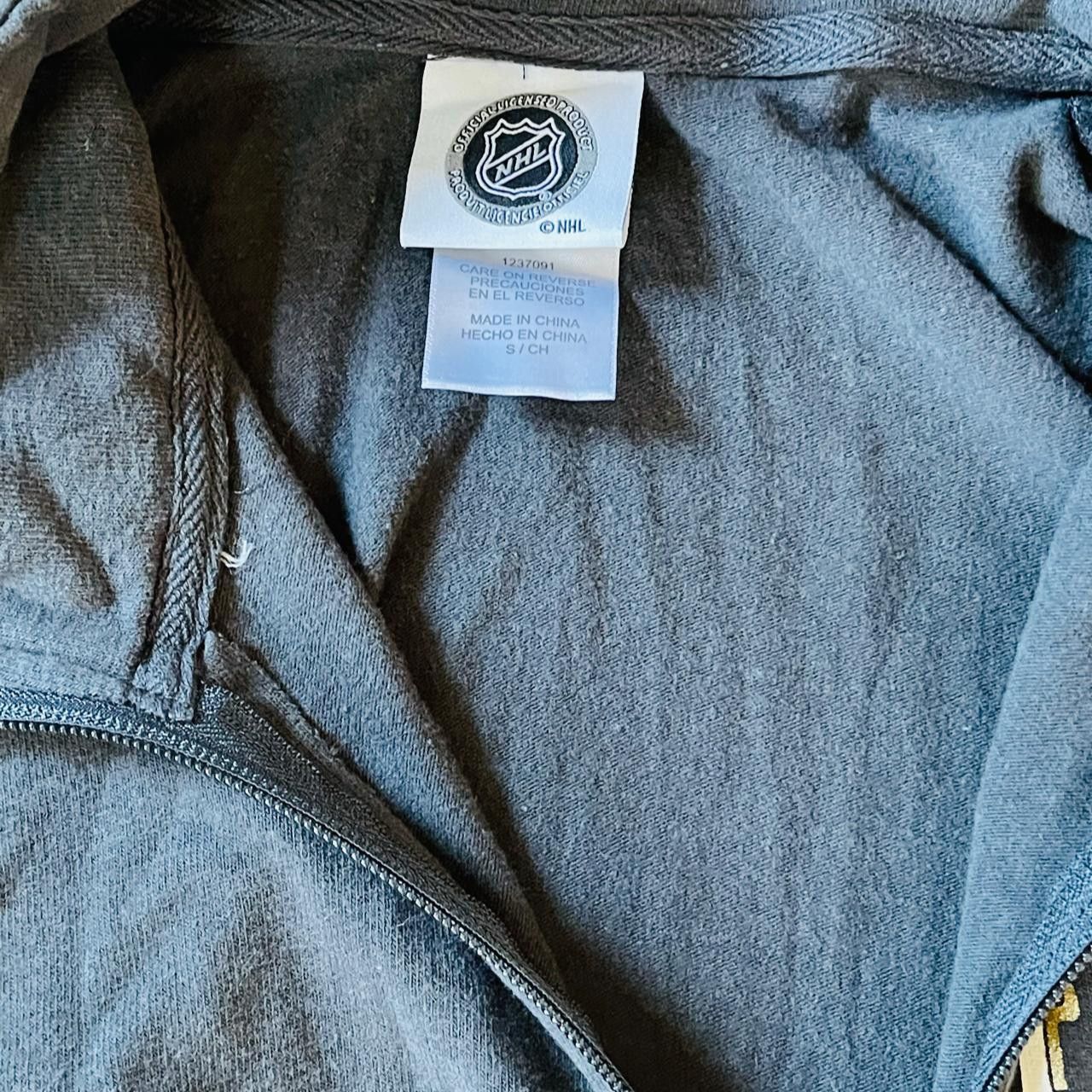NHL Vegas Golden Knights Half-Zip Athletic Top Size S / US 4 / IT 40 - 2 Thumbnail