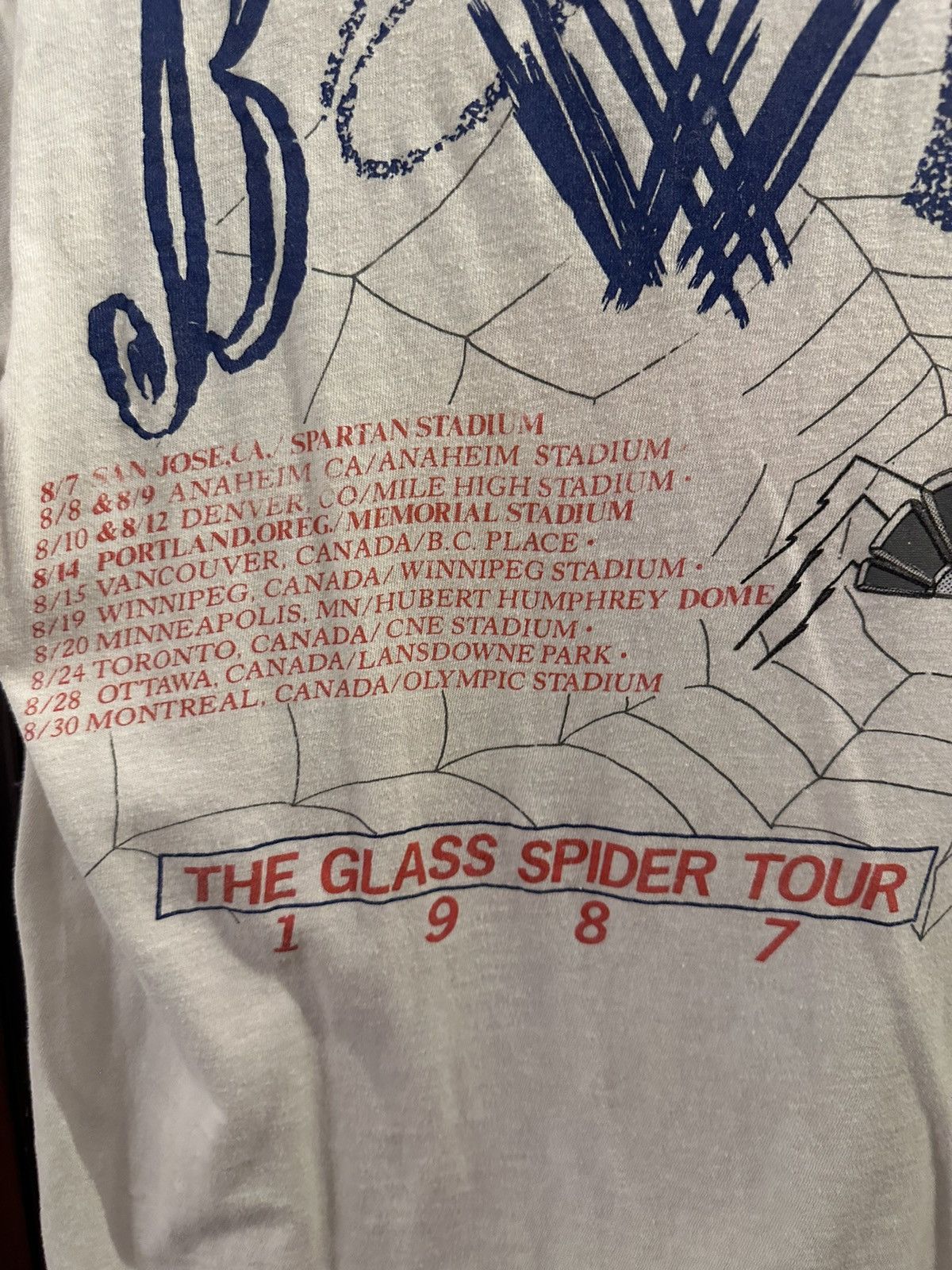 Vintage David Bowie Glass Spider Tour T-shirt Vintage Size US L / EU 52-54 / 3 - 4 Thumbnail