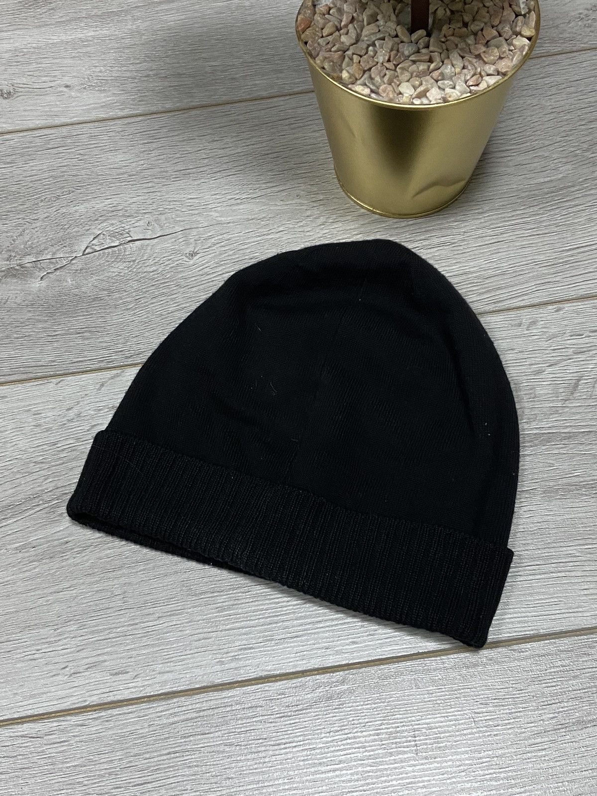 Givenchy Givenchy spell out vintage wool beanie hat Size ONE SIZE - 2 Thumbnail