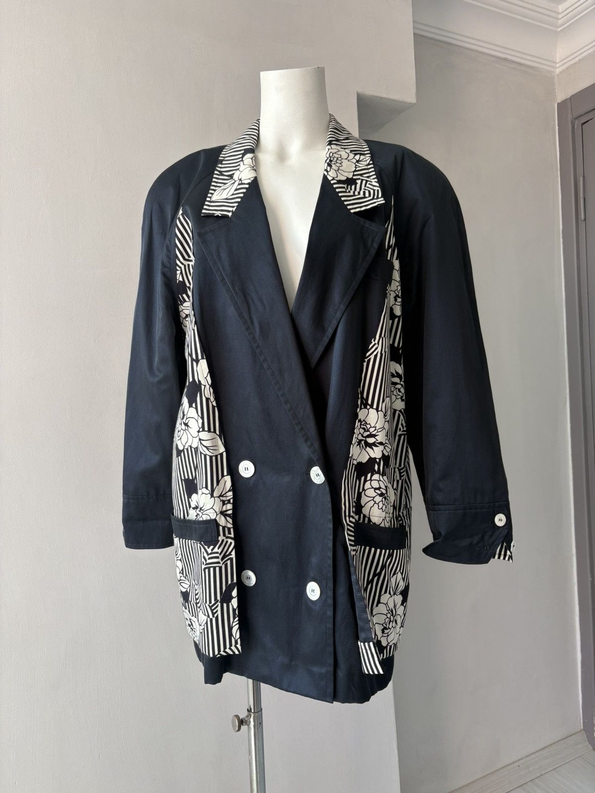 Escada Escada by Margaretha Ley jacket Size M / US 6-8 / IT 42-44 - 2 Thumbnail