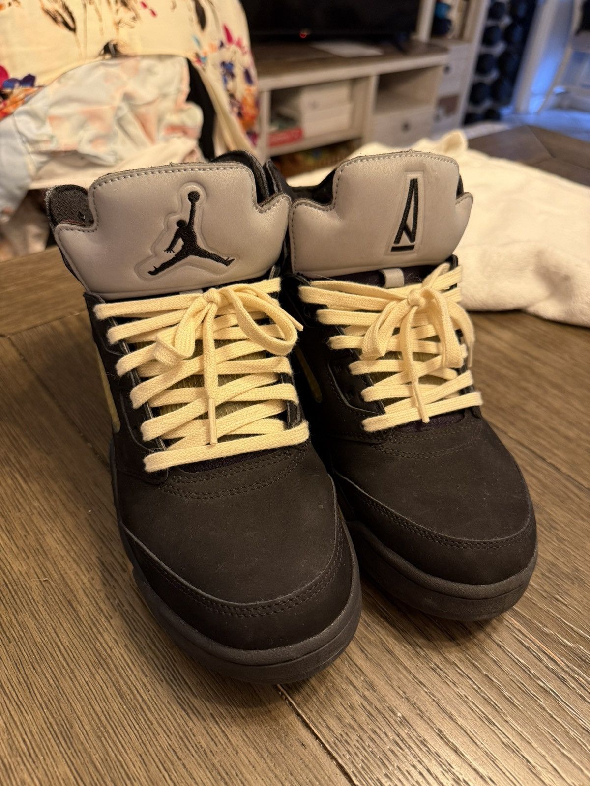 Jordan Brand Jordan 5 A MA MANIÉRE “dusk” Size US 8 / EU 41 - 2 Thumbnail