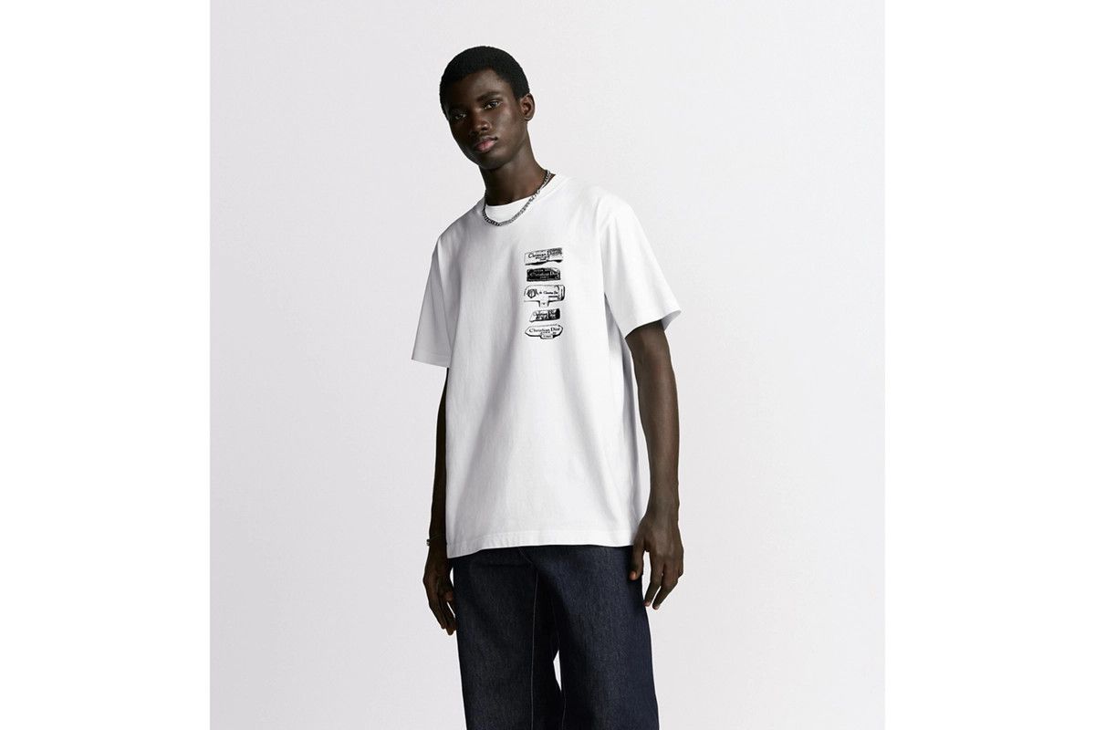 Dior o1bcso1str0326 Archives Labels T-Shirt, Relaxed Fit in White Size US S / EU 44-46 / 1 - 3 Thumbnail