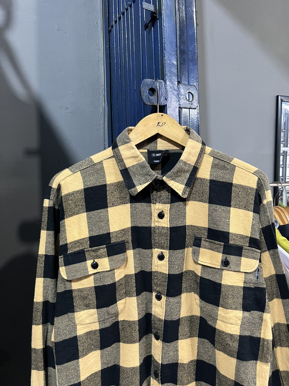 Neighborhood neighborhood flannel long sleeve checkered Size US M / EU 48-50 / 2 - 2 Thumbnail